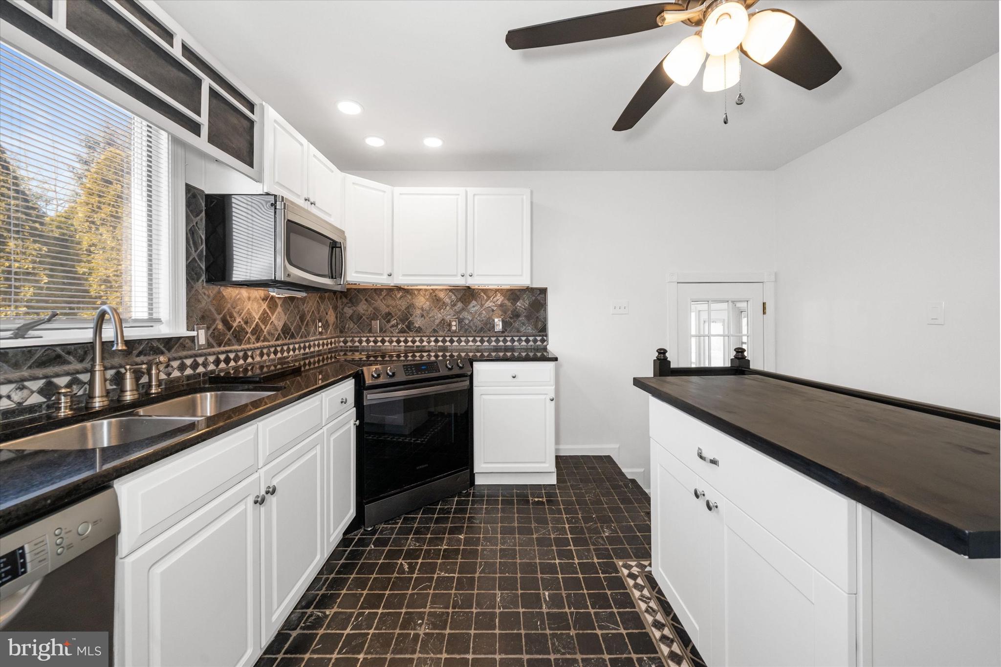 KLAIR ESTATES - Residential