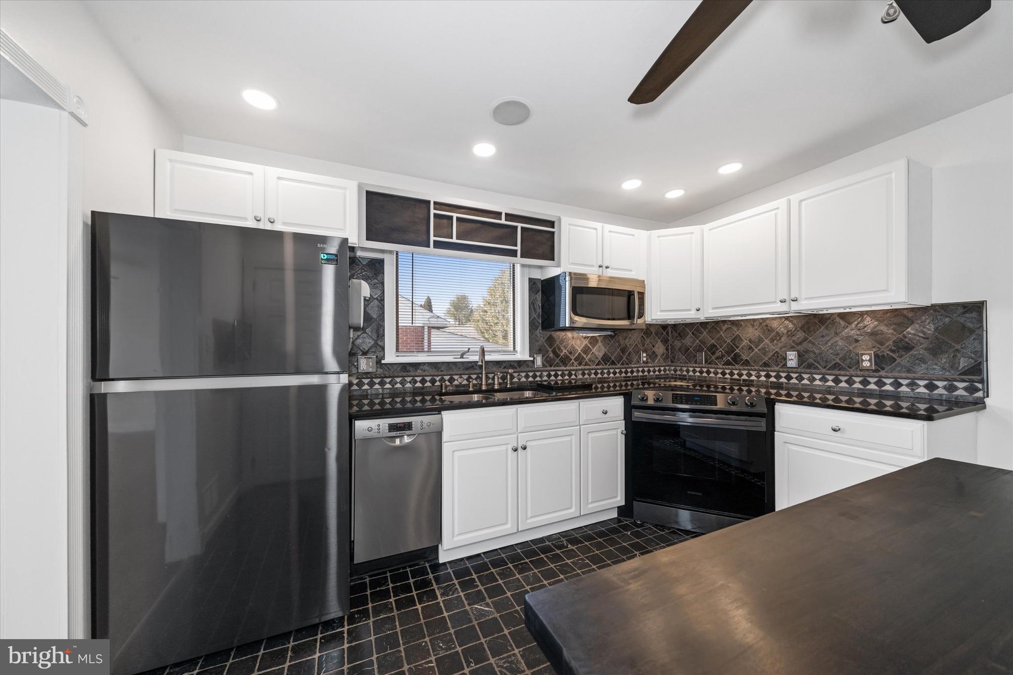 KLAIR ESTATES - Residential