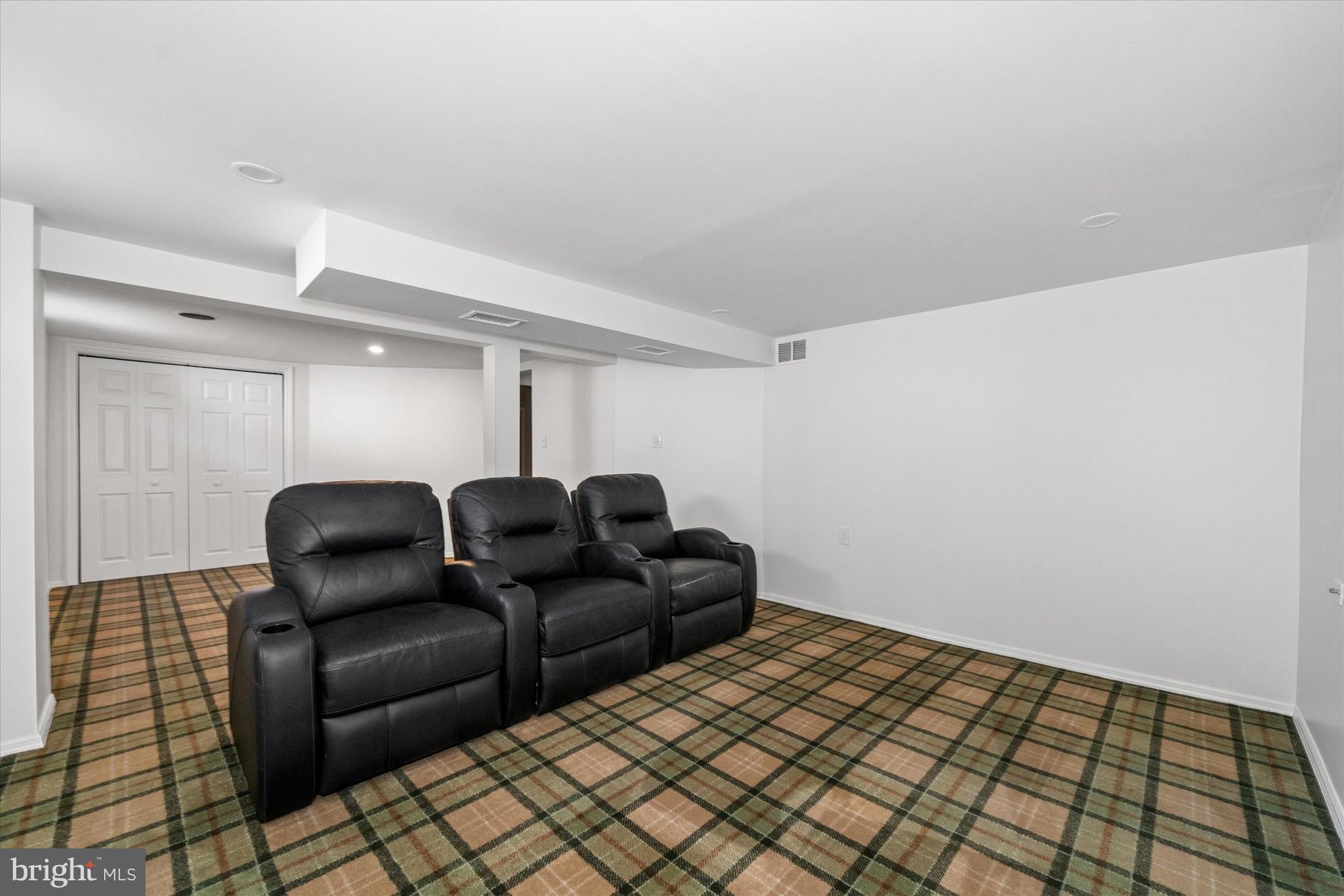 KLAIR ESTATES - Residential