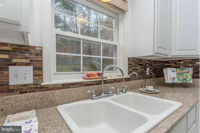 AUTUMN RIDGE - Residential