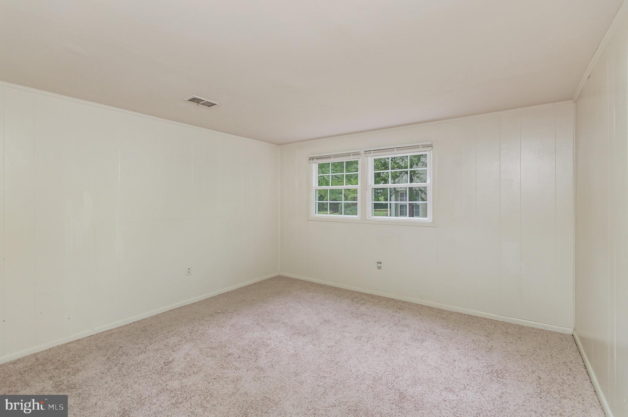 KEENE MILL MANOR - Residential