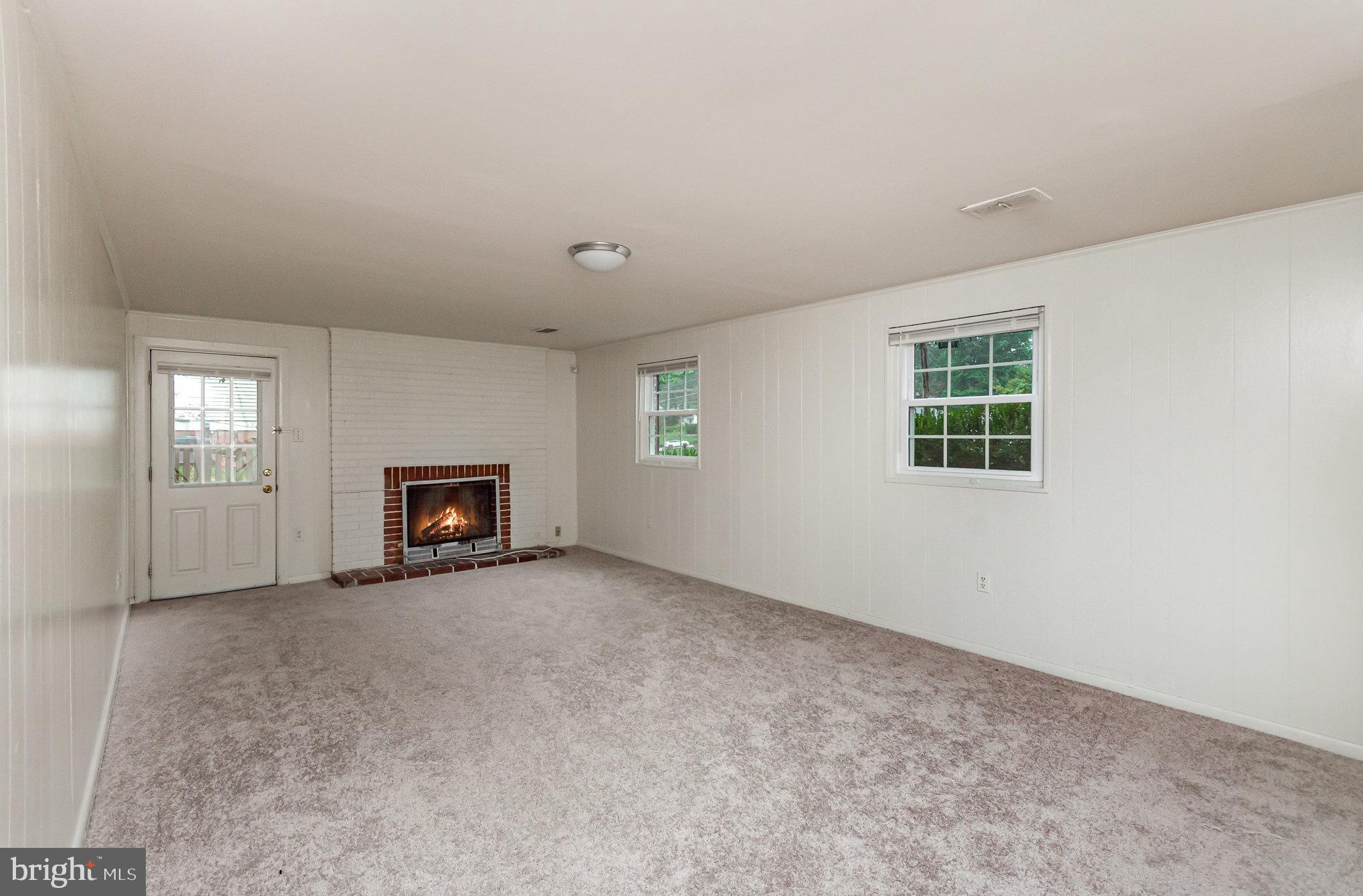 KEENE MILL MANOR - Residential