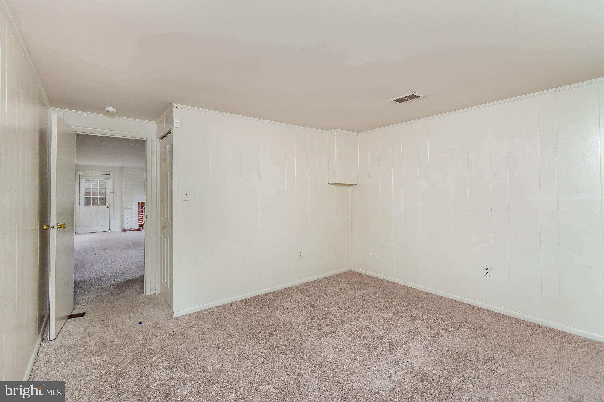 KEENE MILL MANOR - Residential