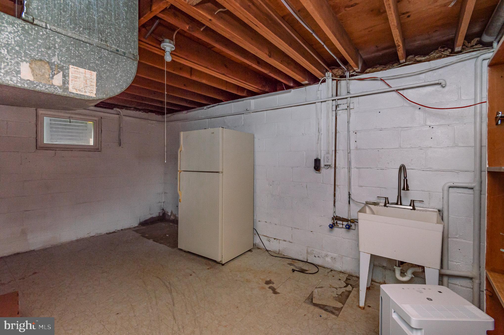 KEENE MILL MANOR - Residential