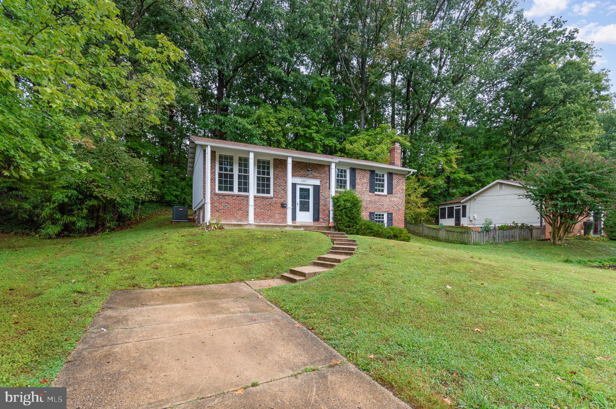 KEENE MILL MANOR - Residential