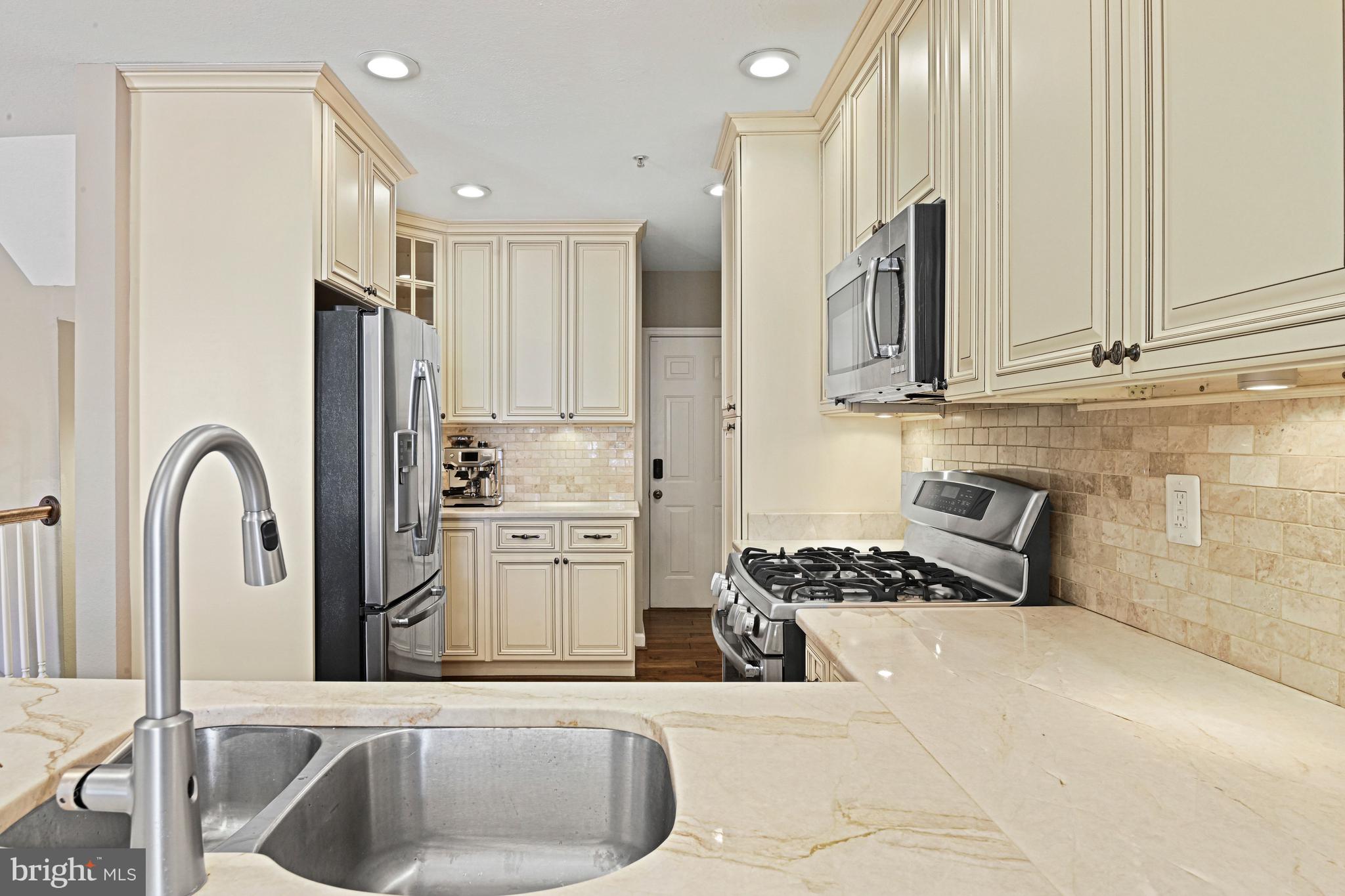 12908 FAIR BRIAR LANE