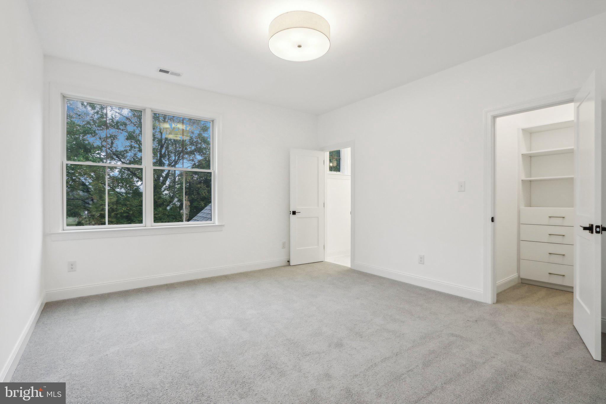 THE WOODS AT ROSE TREE - Residential