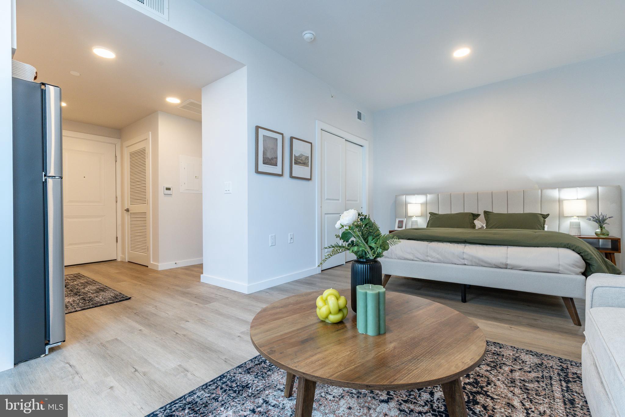 1130 N DELAWARE AVENUE 307