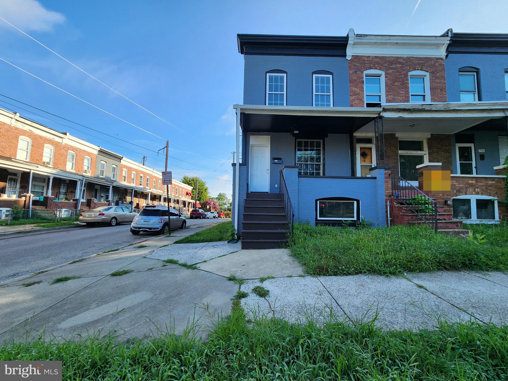 ONLINE AUCTION: Bidding begins 7/31/2025 @ 10:00 AM. Bidding ends 8/4/2025 @ 11:10 AM. List Price is Suggested Opening Bid. Deposit: $10,000.
2 Story End Unit Porch-Front Townhouse located in the Shipley Hill area of Baltimore City. Residents can enjoy the nearby attractions such as Westside Shopping Center, Grace Medical Center, Carroll Park, Carroll Park Golf Course, & Leon Day Park. Property is Vacant. Easy Access to Major Traffic Artery Edmondson Ave.