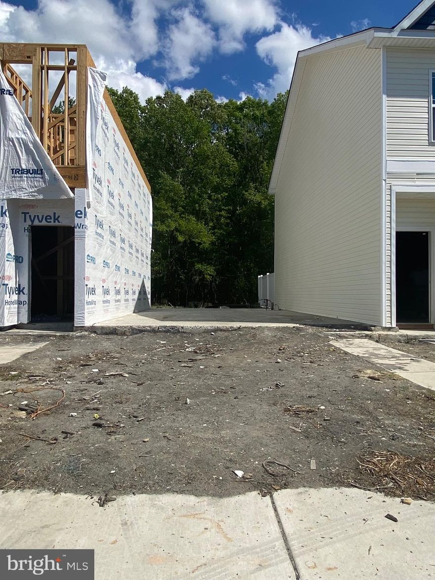 Build your dream townhome in the desirable Cattail Crossing subdivision. This is a fantastic opportunity to create a space tailored to your lifestyle in a growing and well-situated community. Enjoy the flexibility of new construction while being surrounded by established homes and convenient access to nearby amenities.