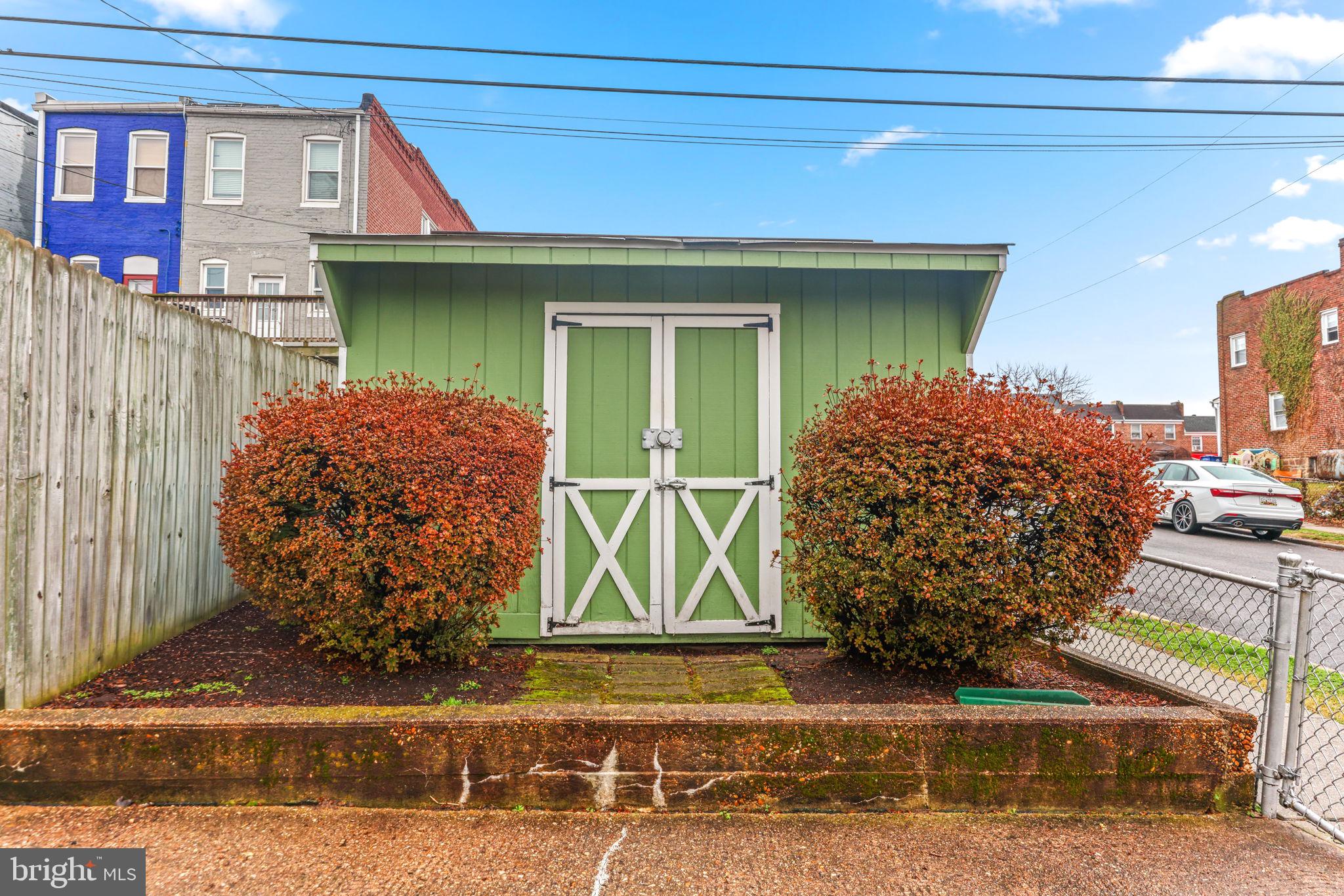 HAMPDEN HISTORIC DISTRICT - Residential