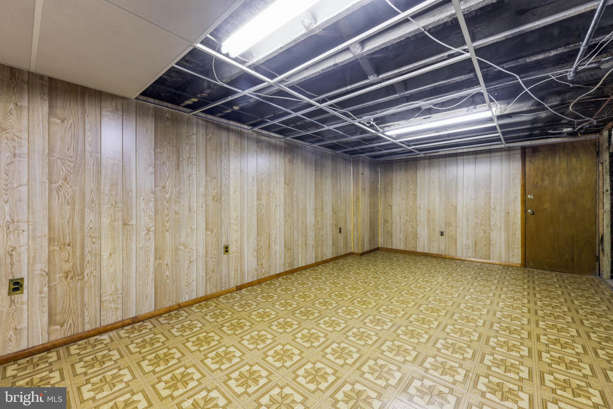 HAMPDEN HISTORIC DISTRICT - Residential