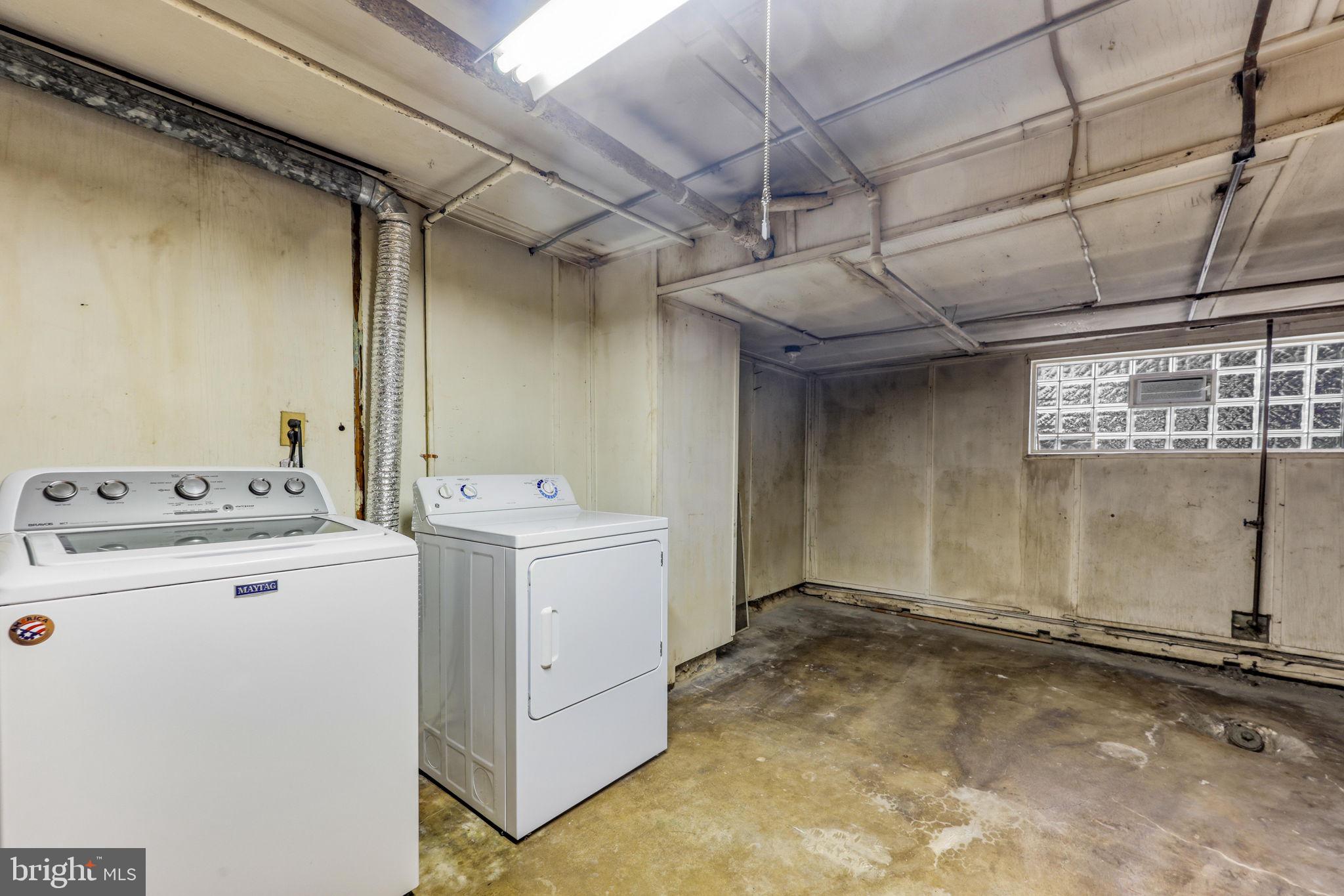 HAMPDEN HISTORIC DISTRICT - Residential