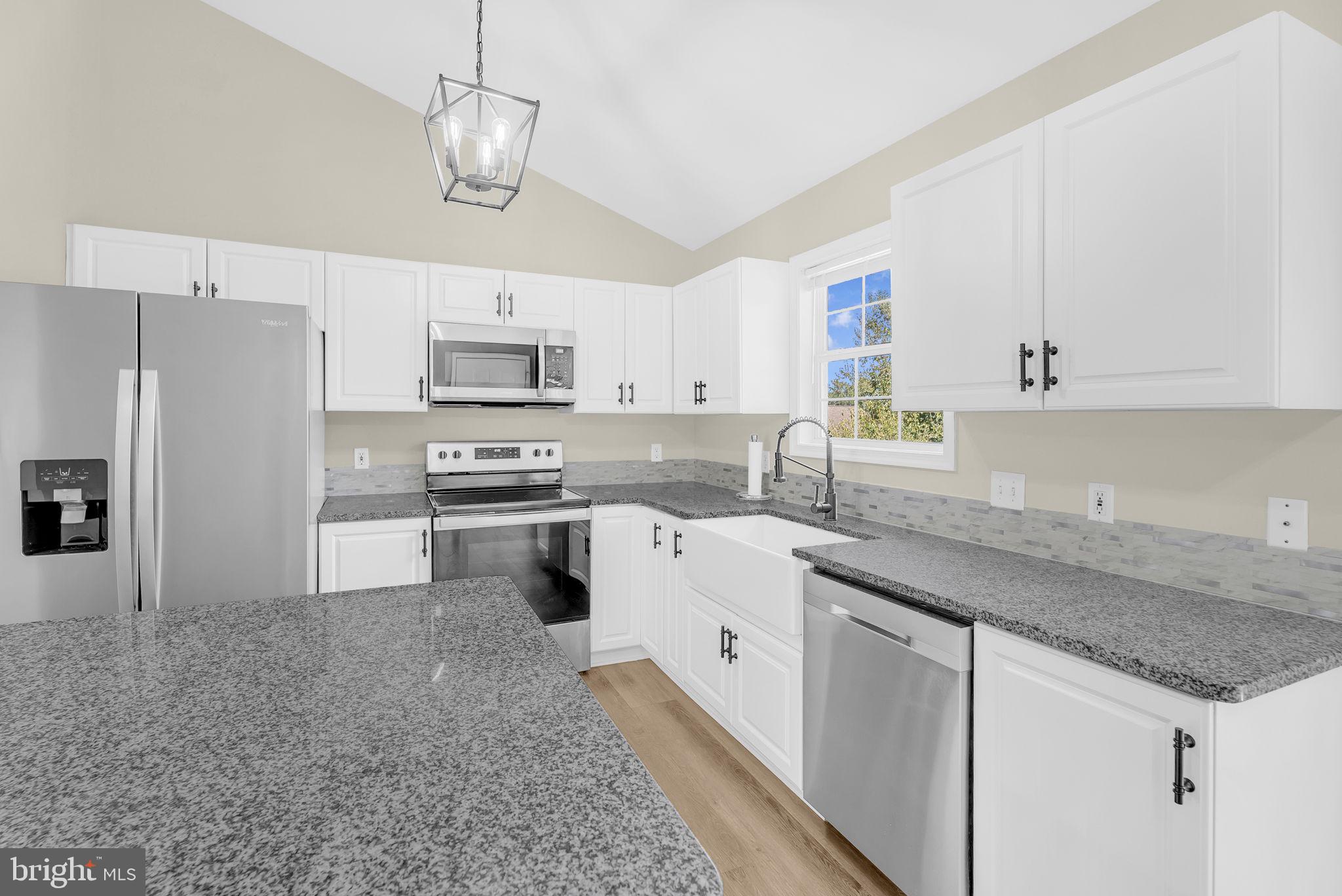 BRIAR RUN - Residential