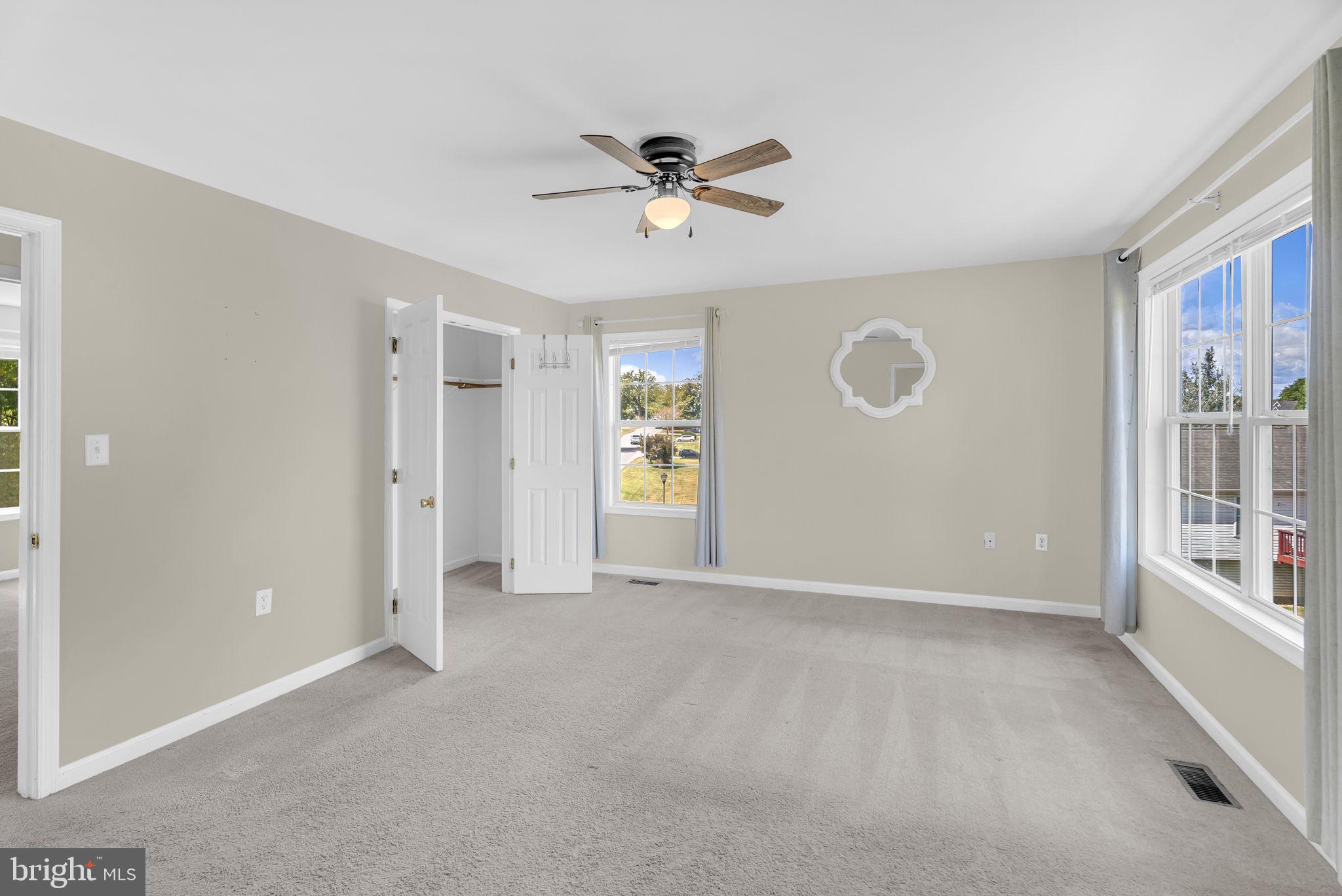 BRIAR RUN - Residential