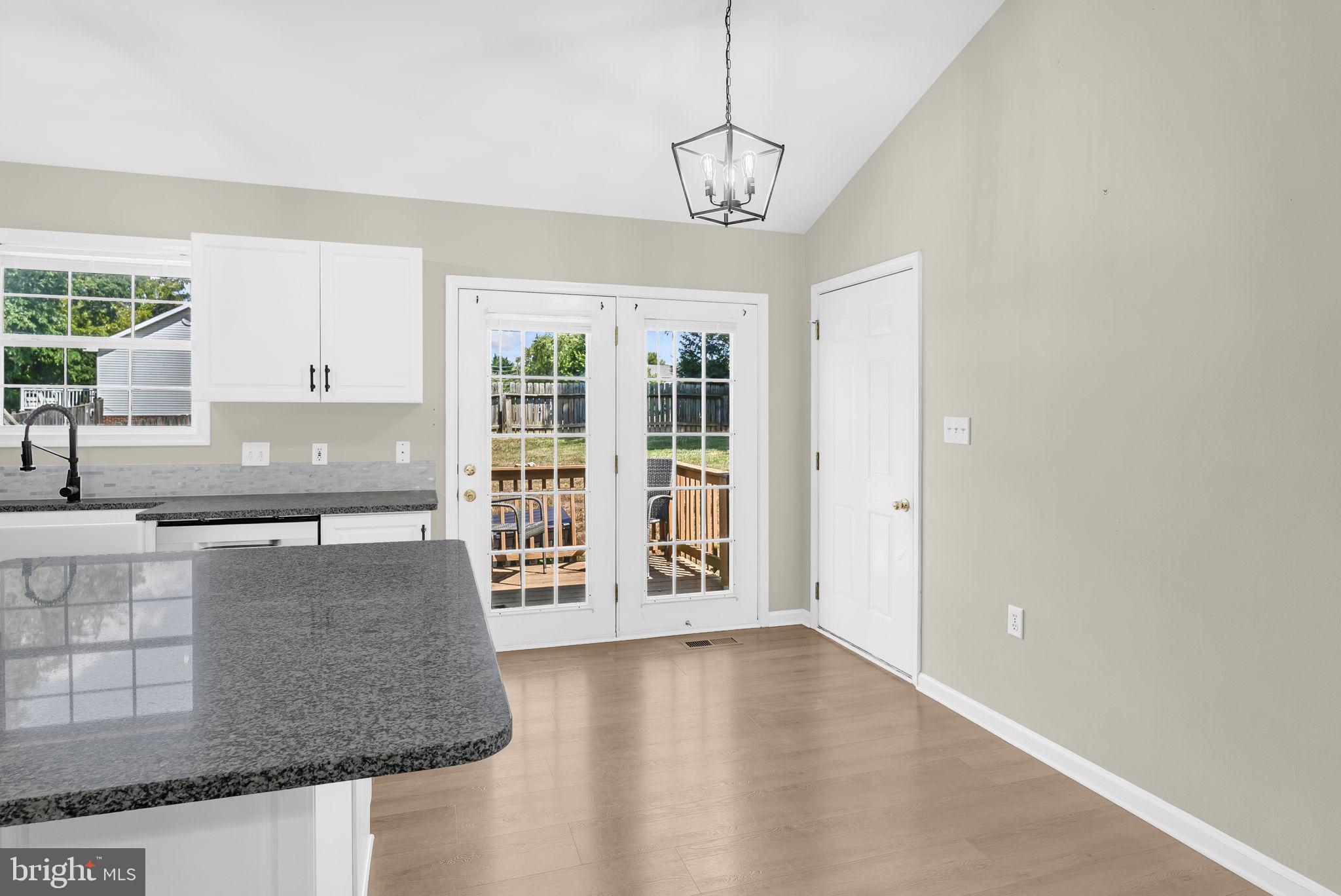 BRIAR RUN - Residential