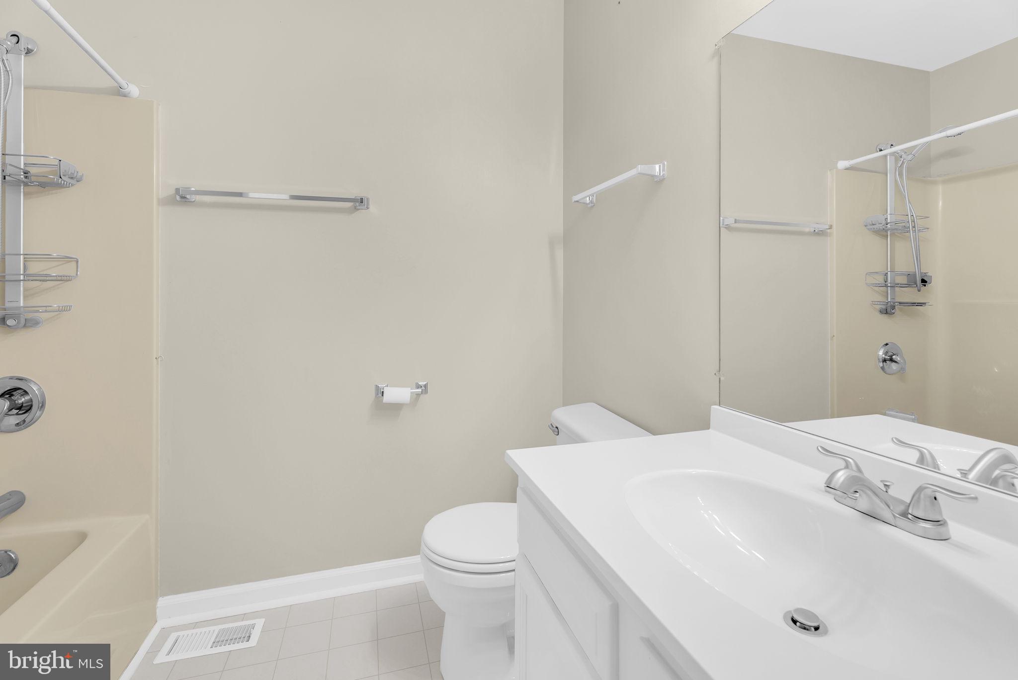 BRIAR RUN - Residential