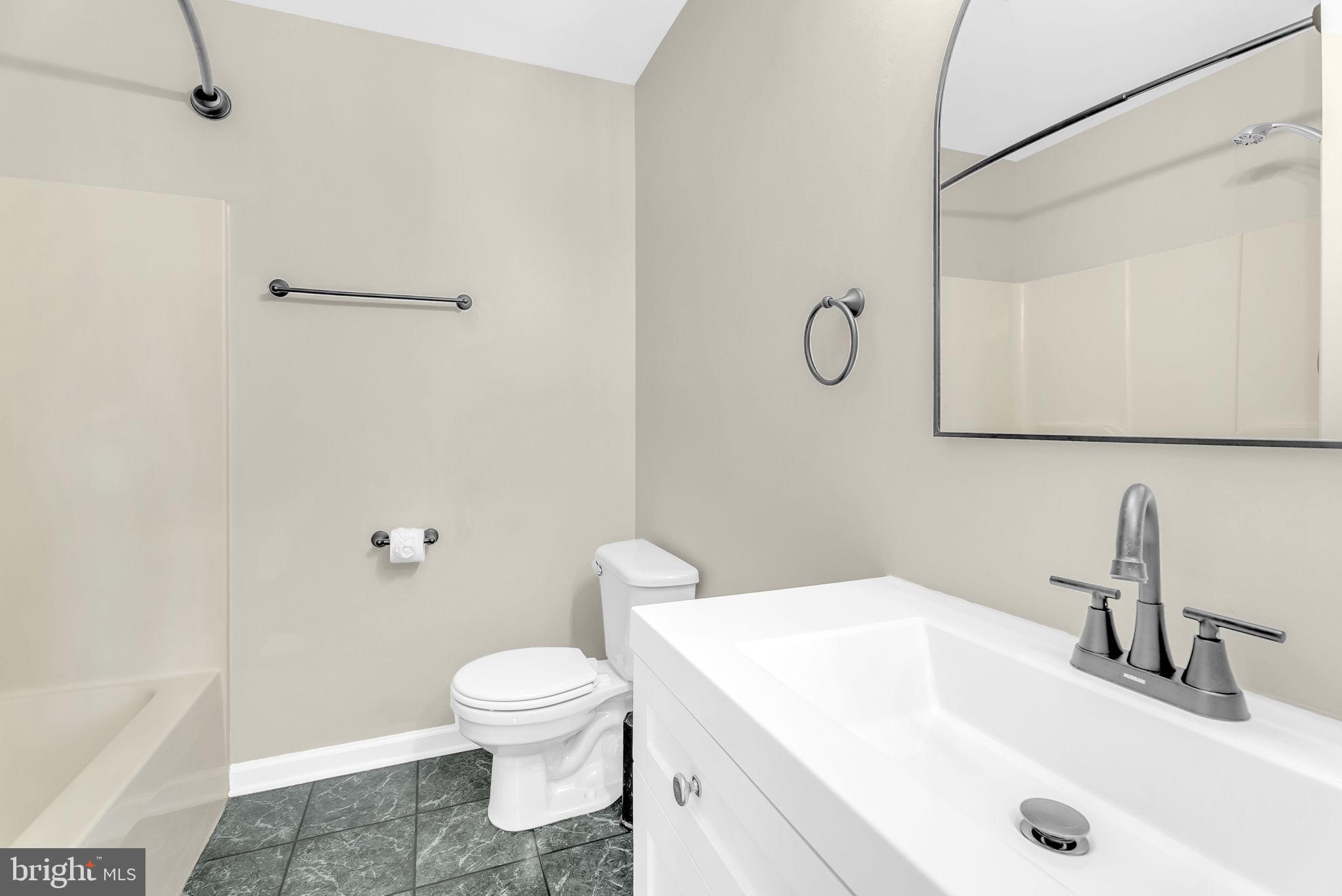 BRIAR RUN - Residential