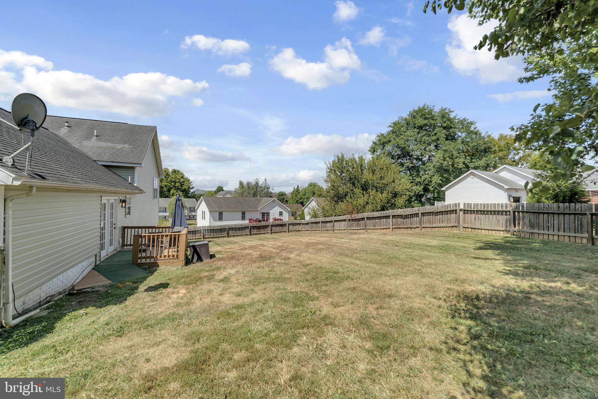 BRIAR RUN - Residential