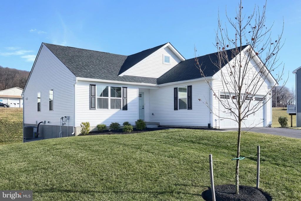 Photo of 77 Summerfield Drive, HANOVER, PA 17331 (MLS # PAAD2021362)