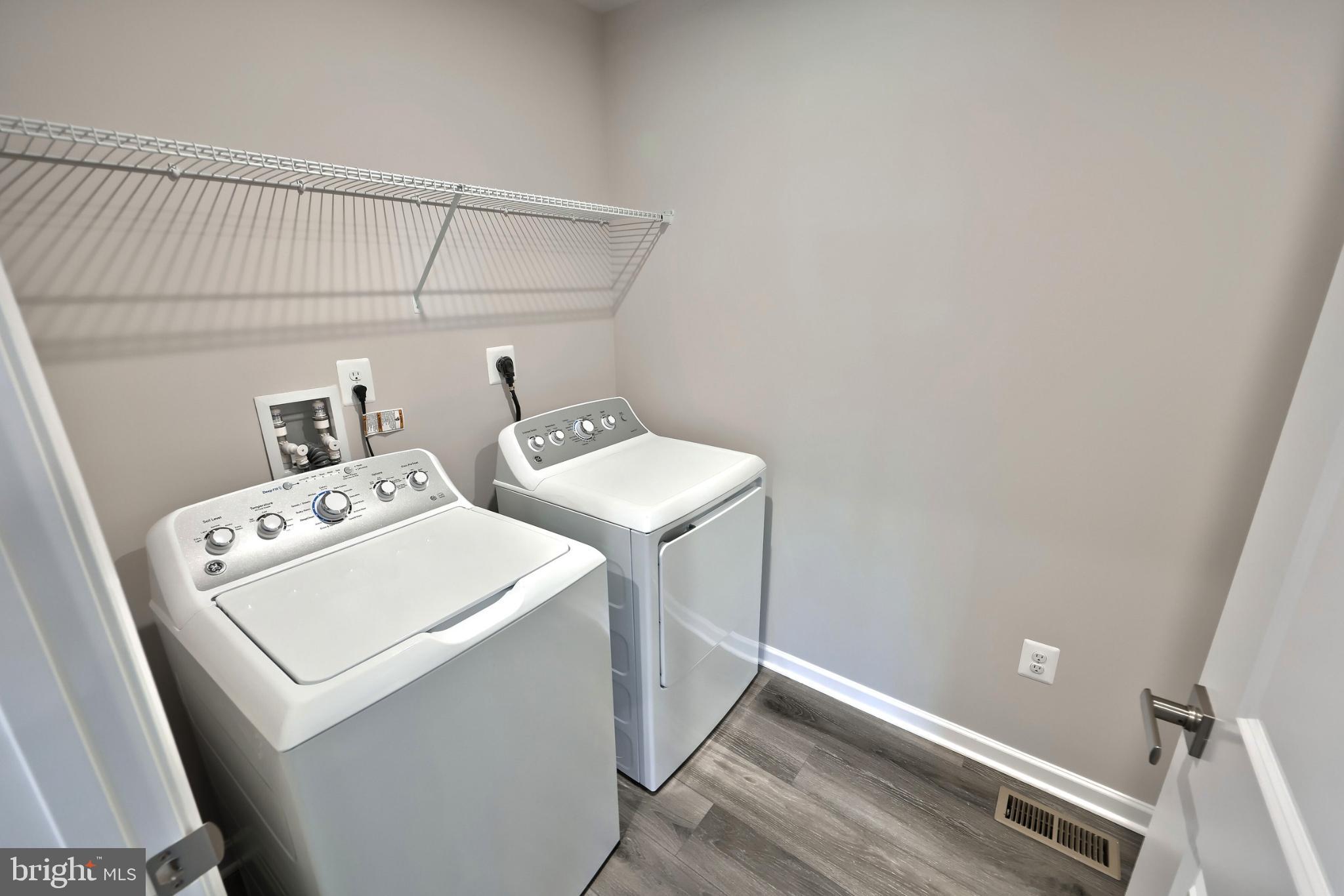 SUMMERFIELD - Residential