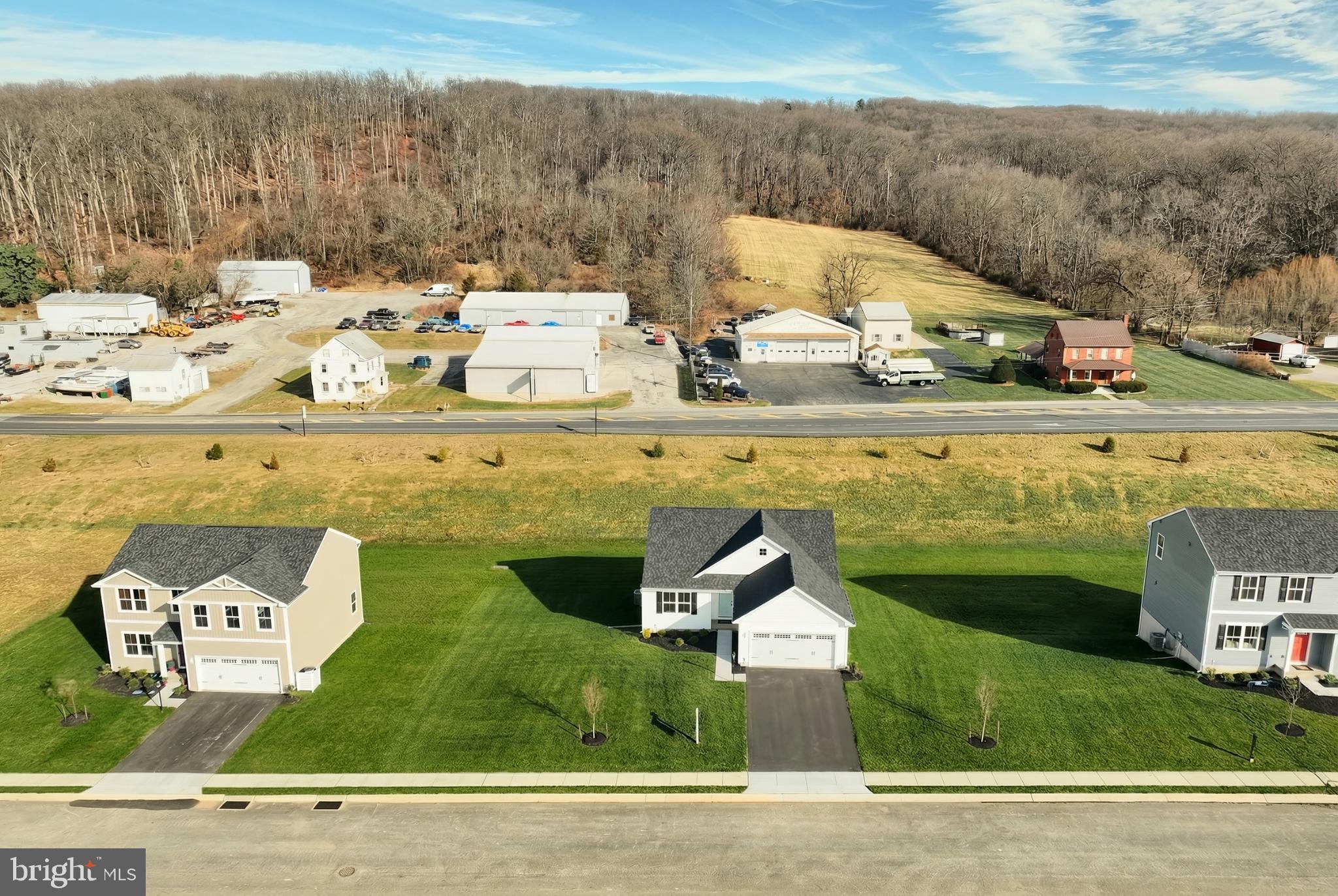 SUMMERFIELD - Residential