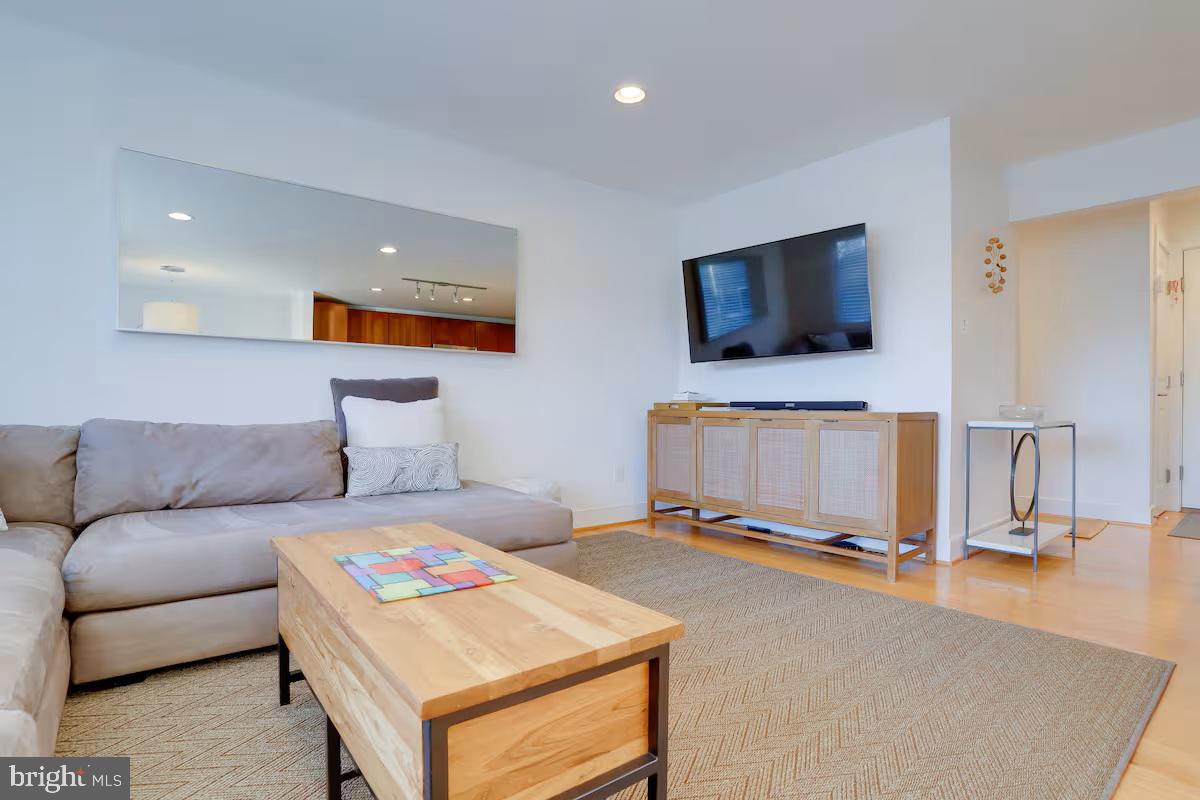 CHERRYDALE - Residential