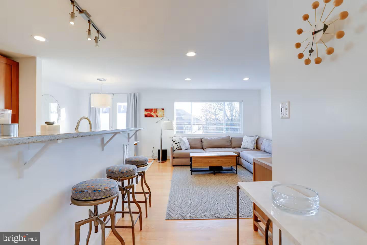 CHERRYDALE - Residential