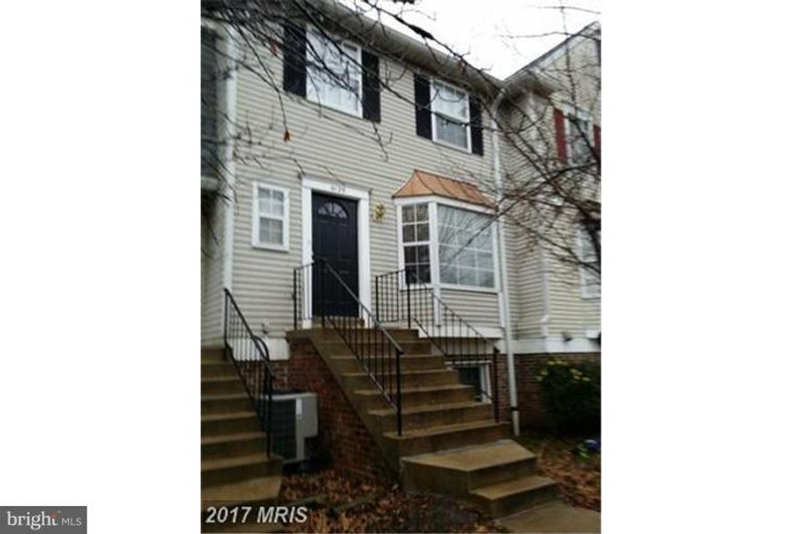 ***MUST SEE !!! Whole house newly REMODELLED !!! NEW HARDWOODS, Upgraded KITCHEN with newer appliances and granite countertops. Water & trash pick up is included in the rent ! Pool, play area, and plenty of parking available! Close to I 66, RT 28, and County Parkway, Dulles Airport, Fairlakes, Herndon, Reston !!! Good Schools & MUCH MORE..