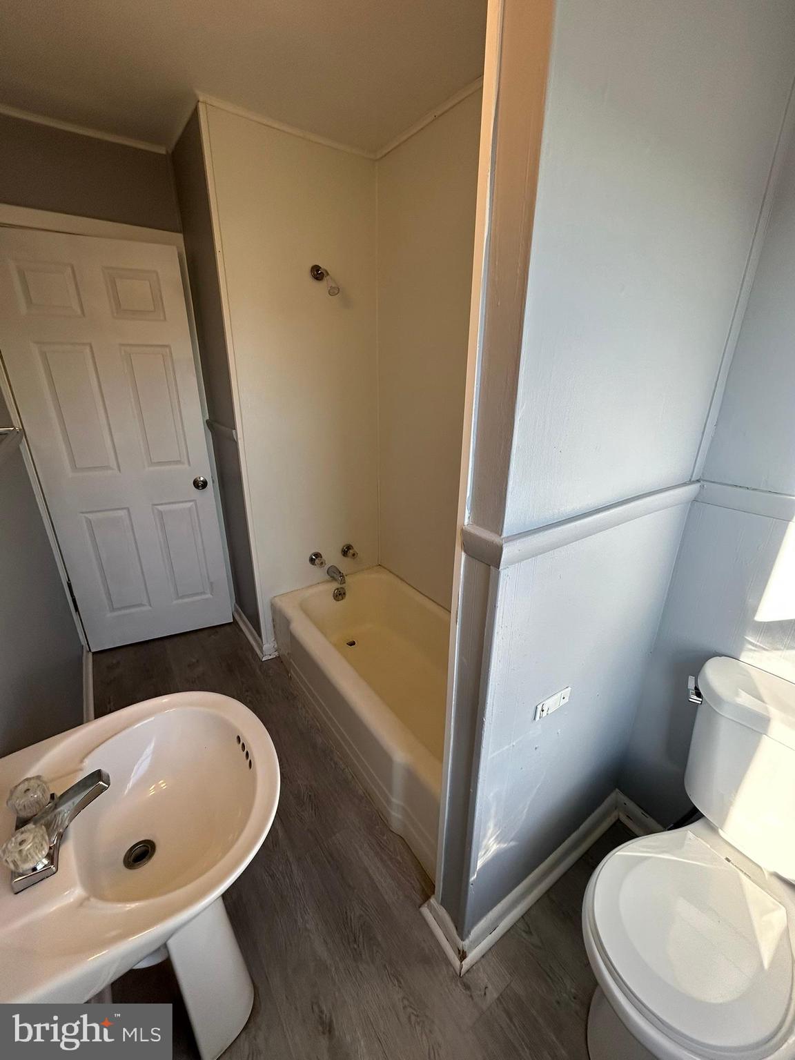 DAUPHIN COUNTY - Residential Income