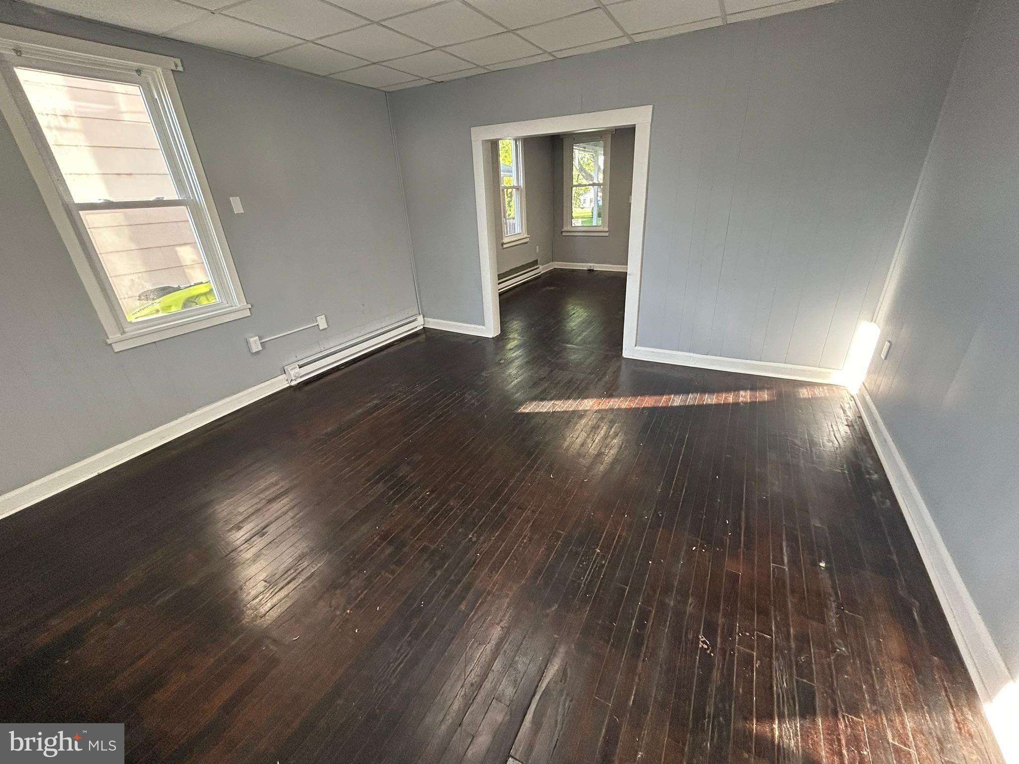 121-123 KEYSTONE AVENUE