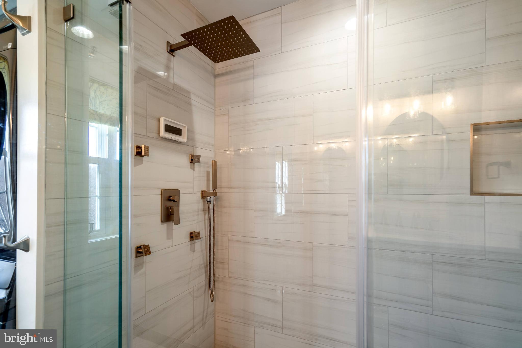 SABLE POINT - Residential