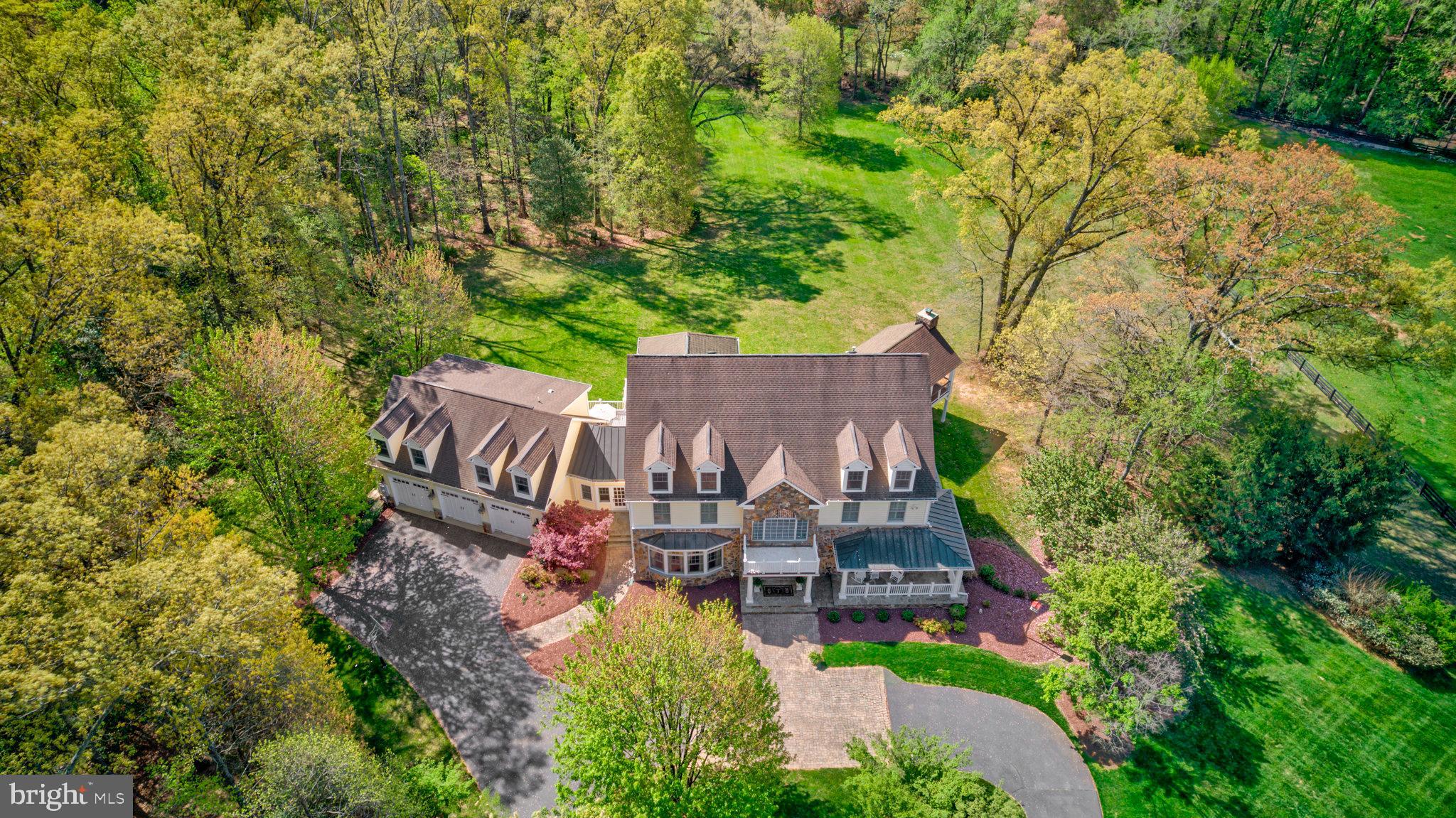 12205 THOROUGHBRED ROAD