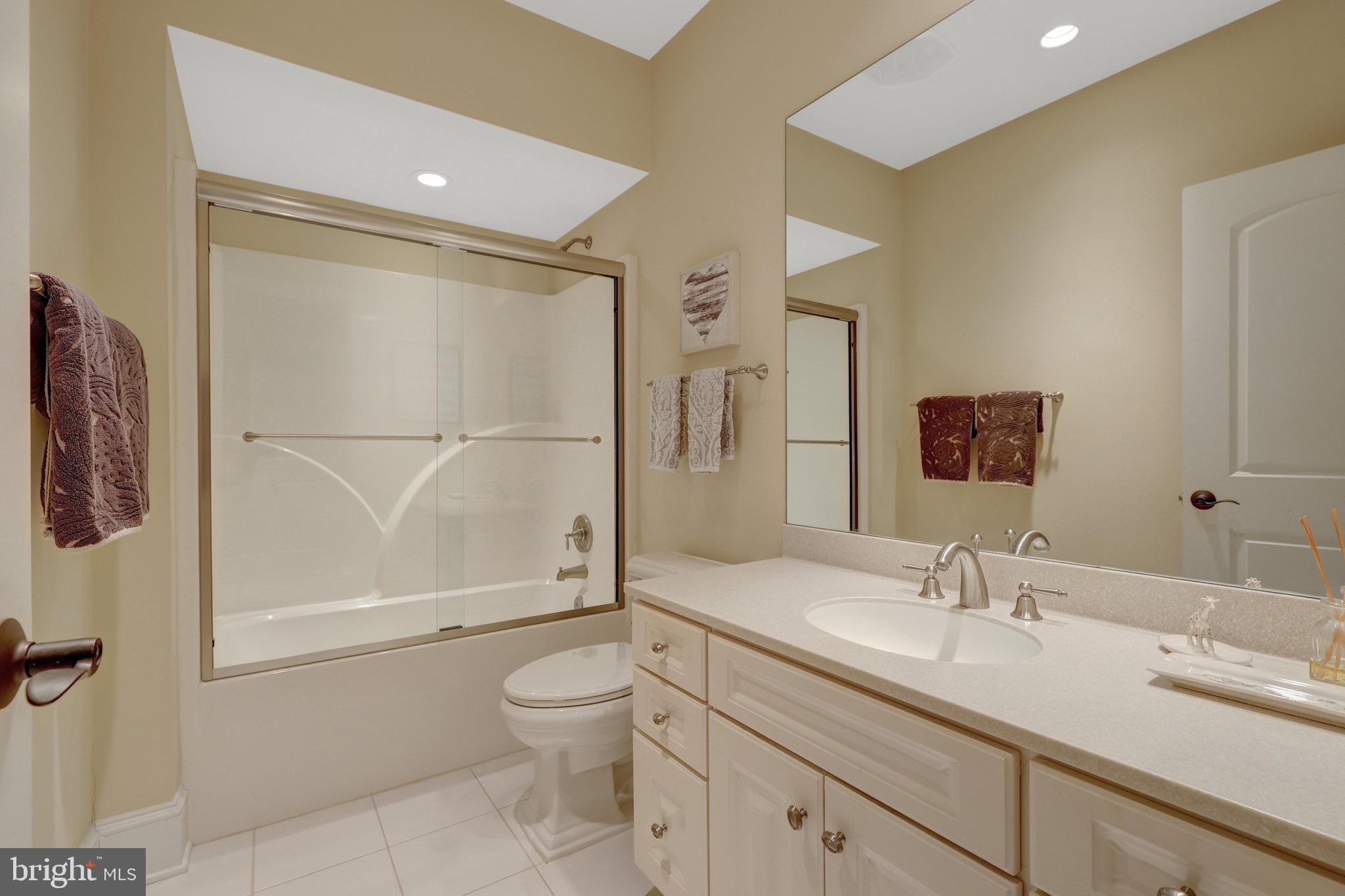 VALE VALLEY FARMS - Residential