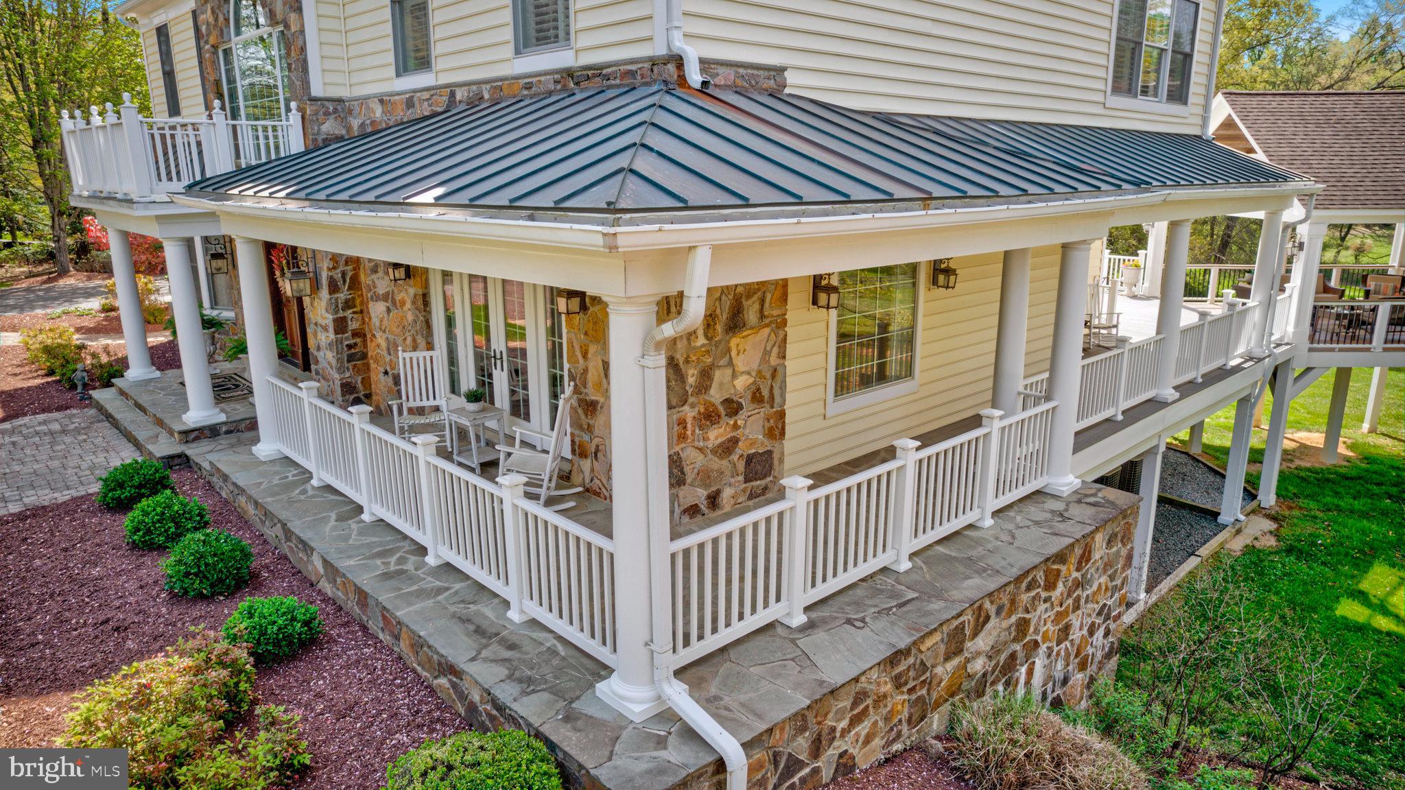 VALE VALLEY FARMS - Residential