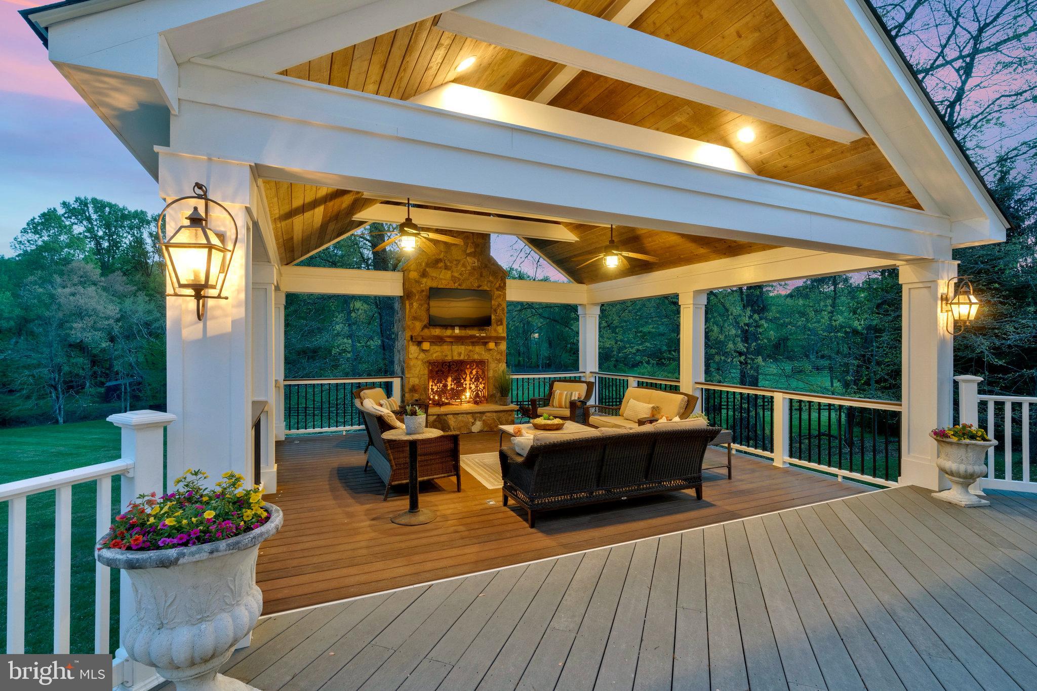 VALE VALLEY FARMS - Residential