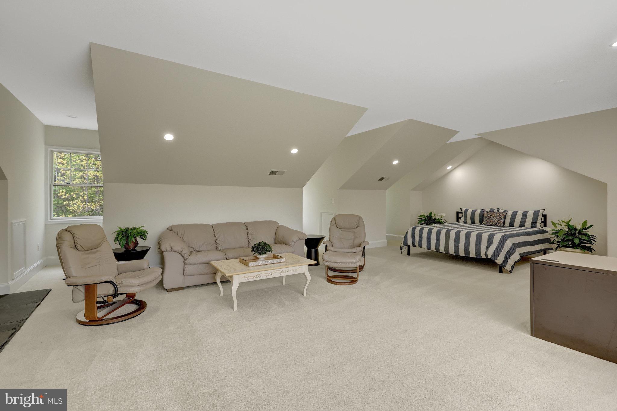 VALE VALLEY FARMS - Residential