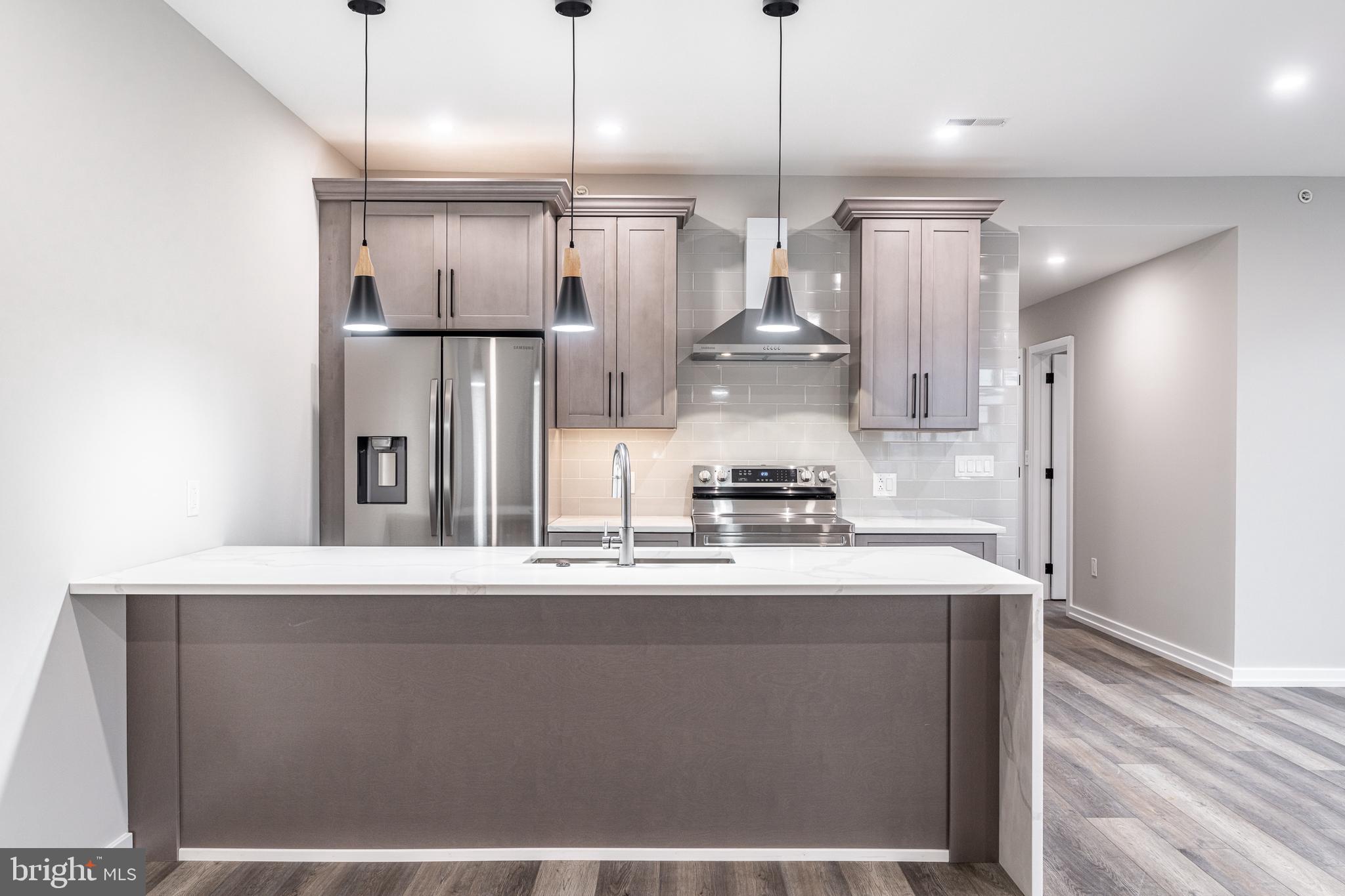 GRADUATE HOSPITAL - Residential Lease