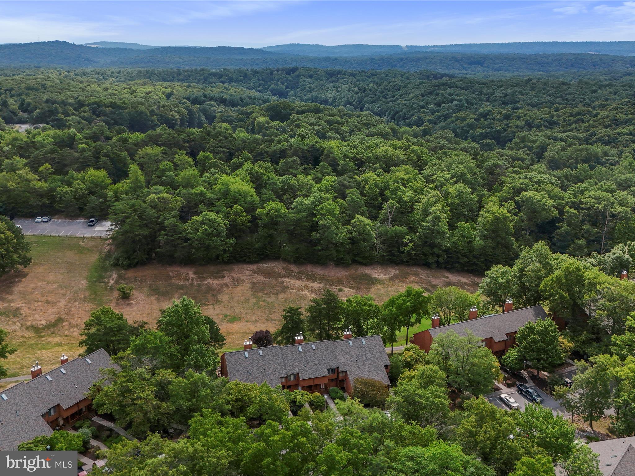 THE WOODS - Residential