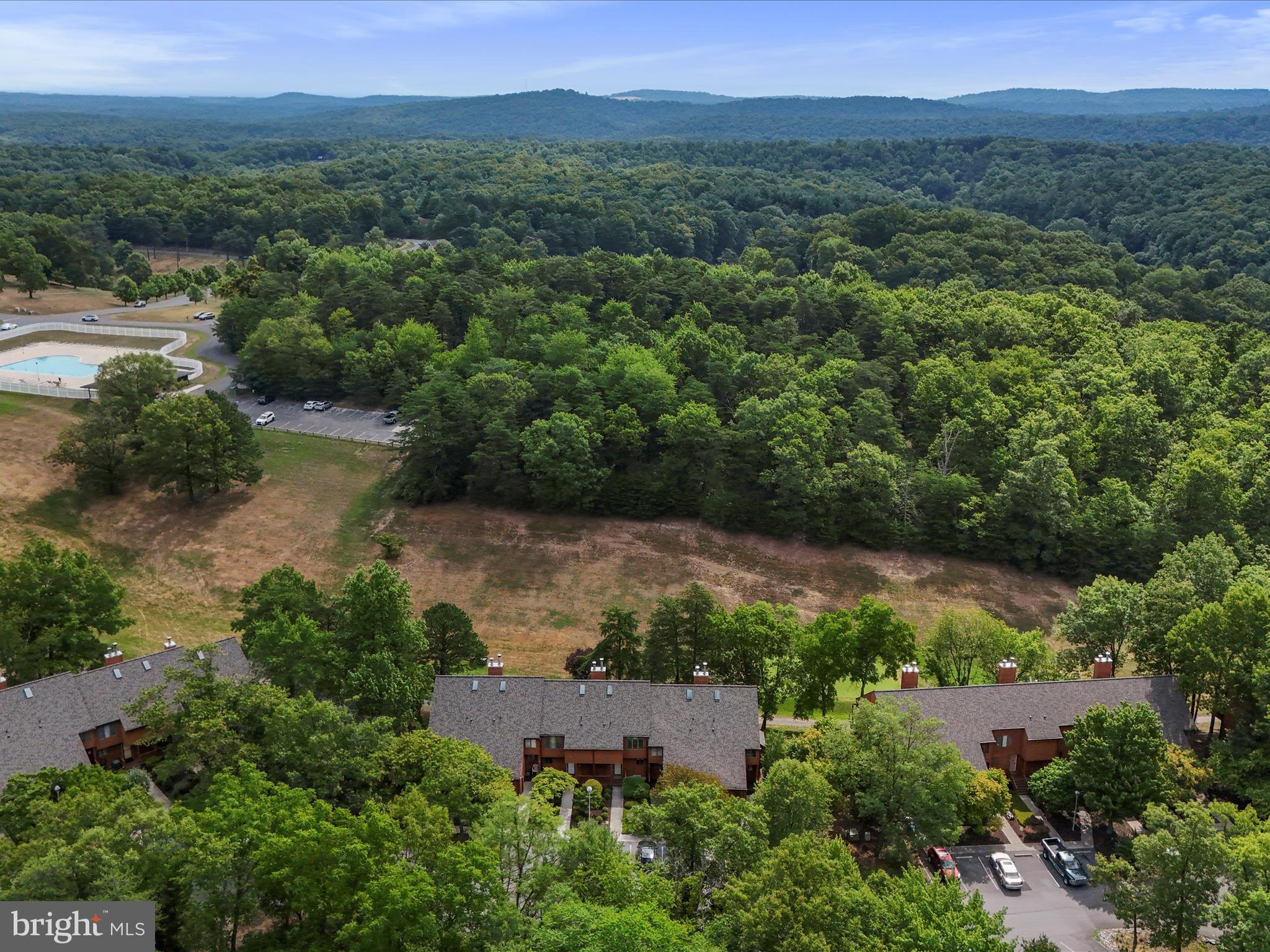 THE WOODS - Residential