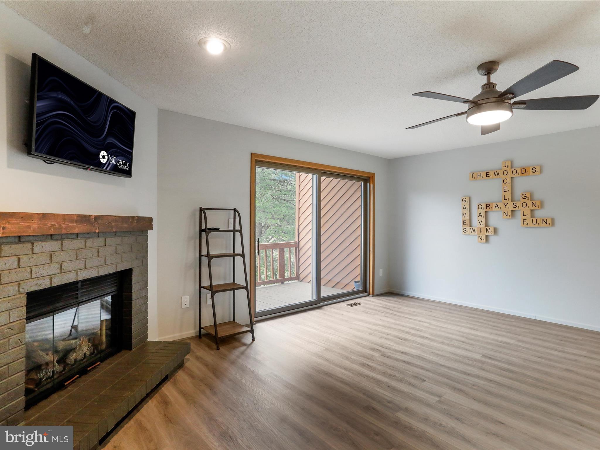 THE WOODS - Residential