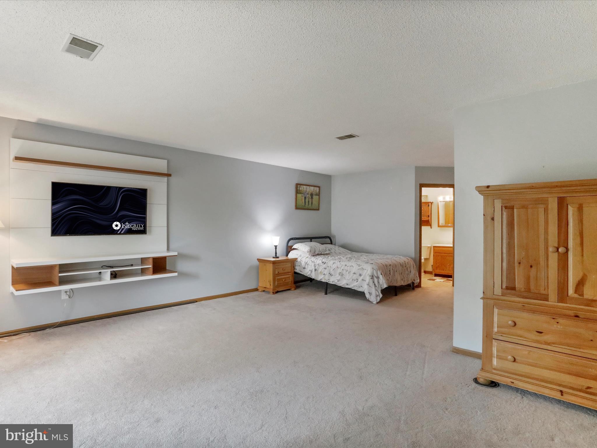 THE WOODS - Residential