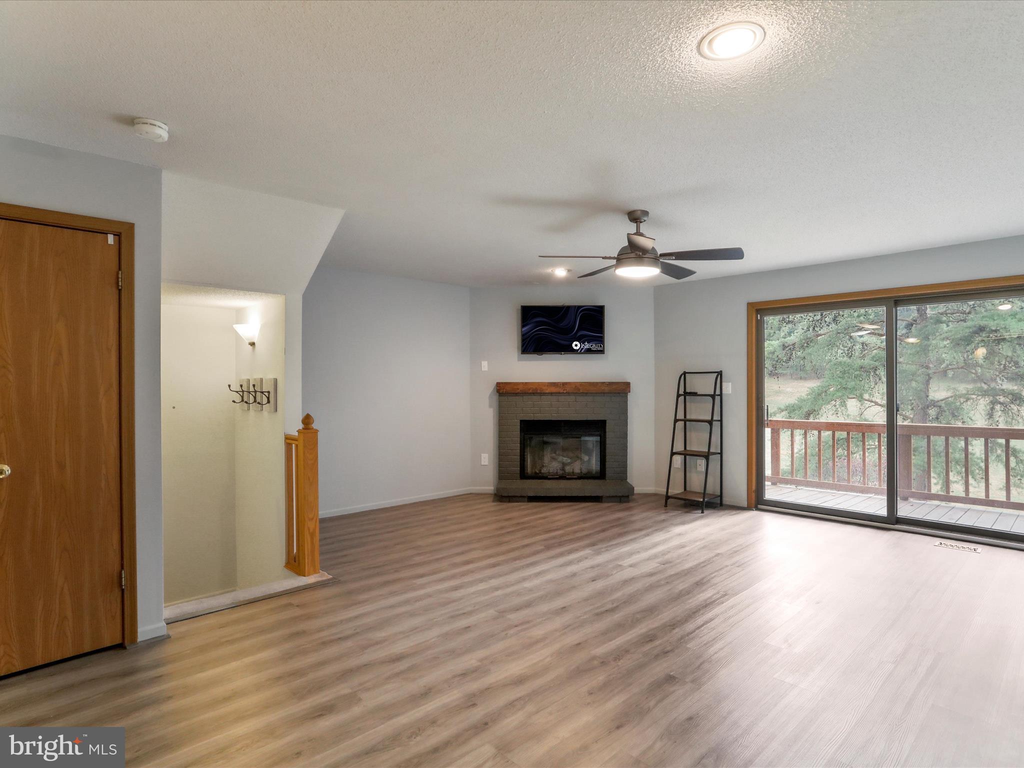 THE WOODS - Residential