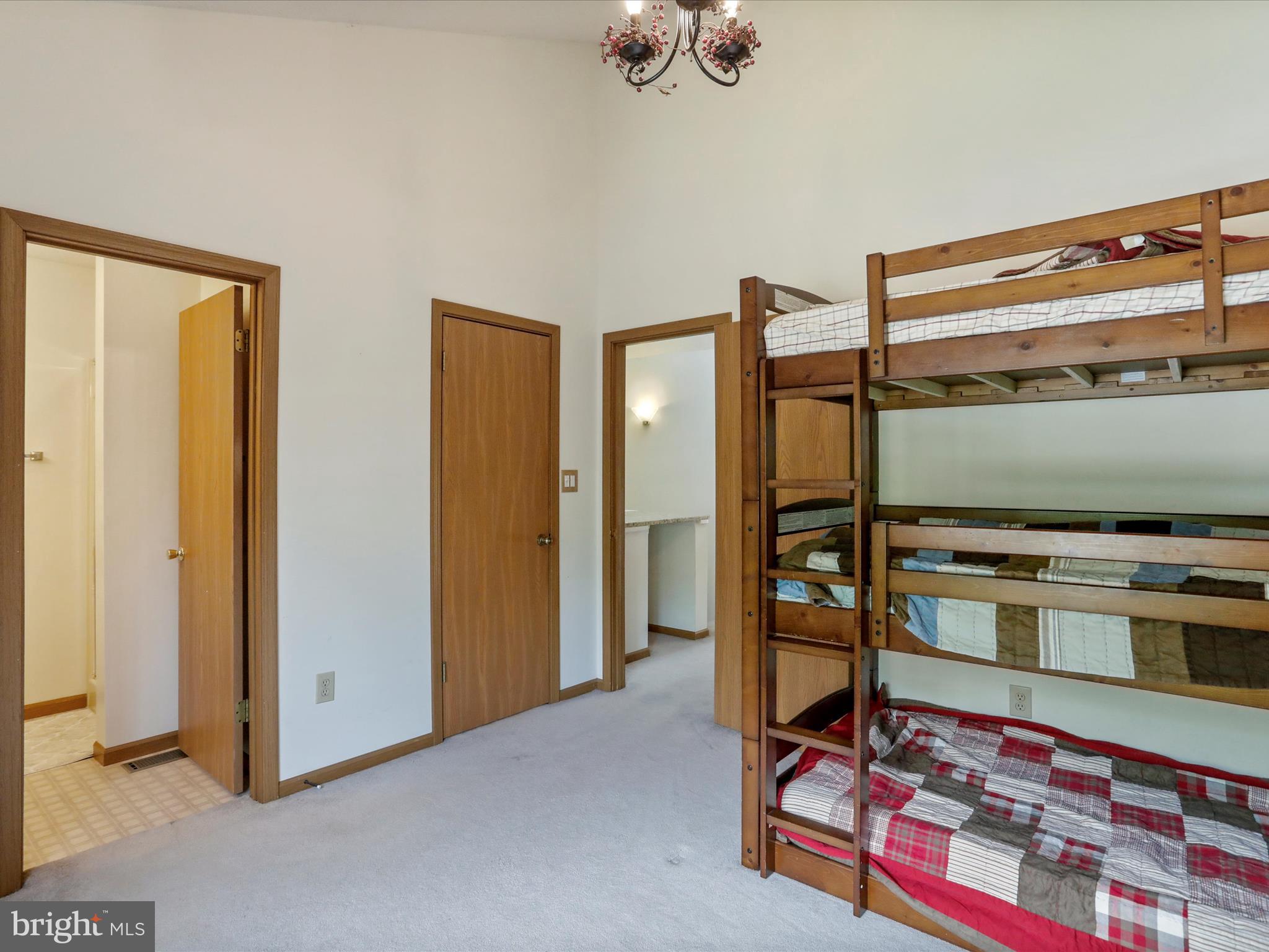 THE WOODS - Residential