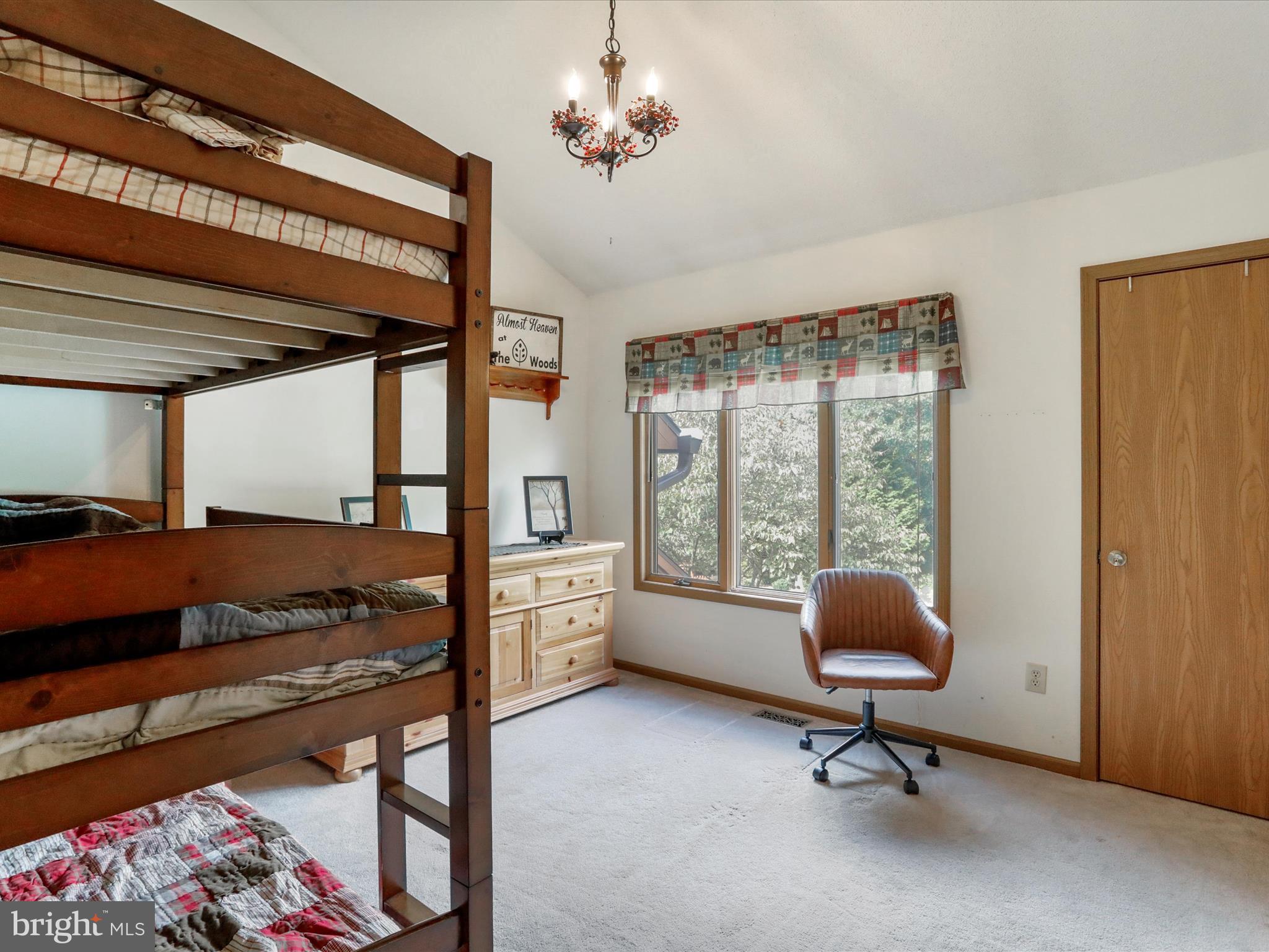 THE WOODS - Residential