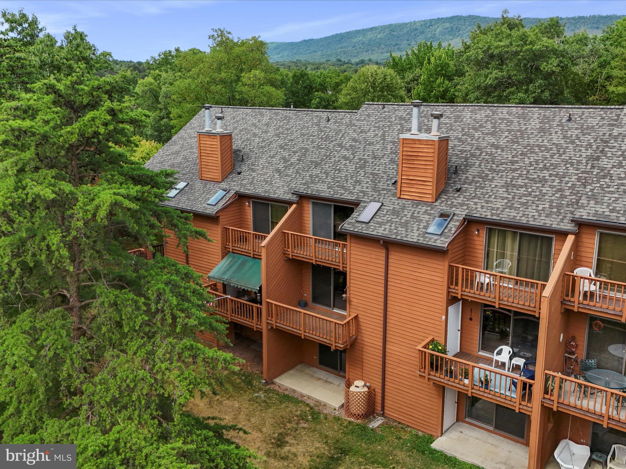 THE WOODS - Residential