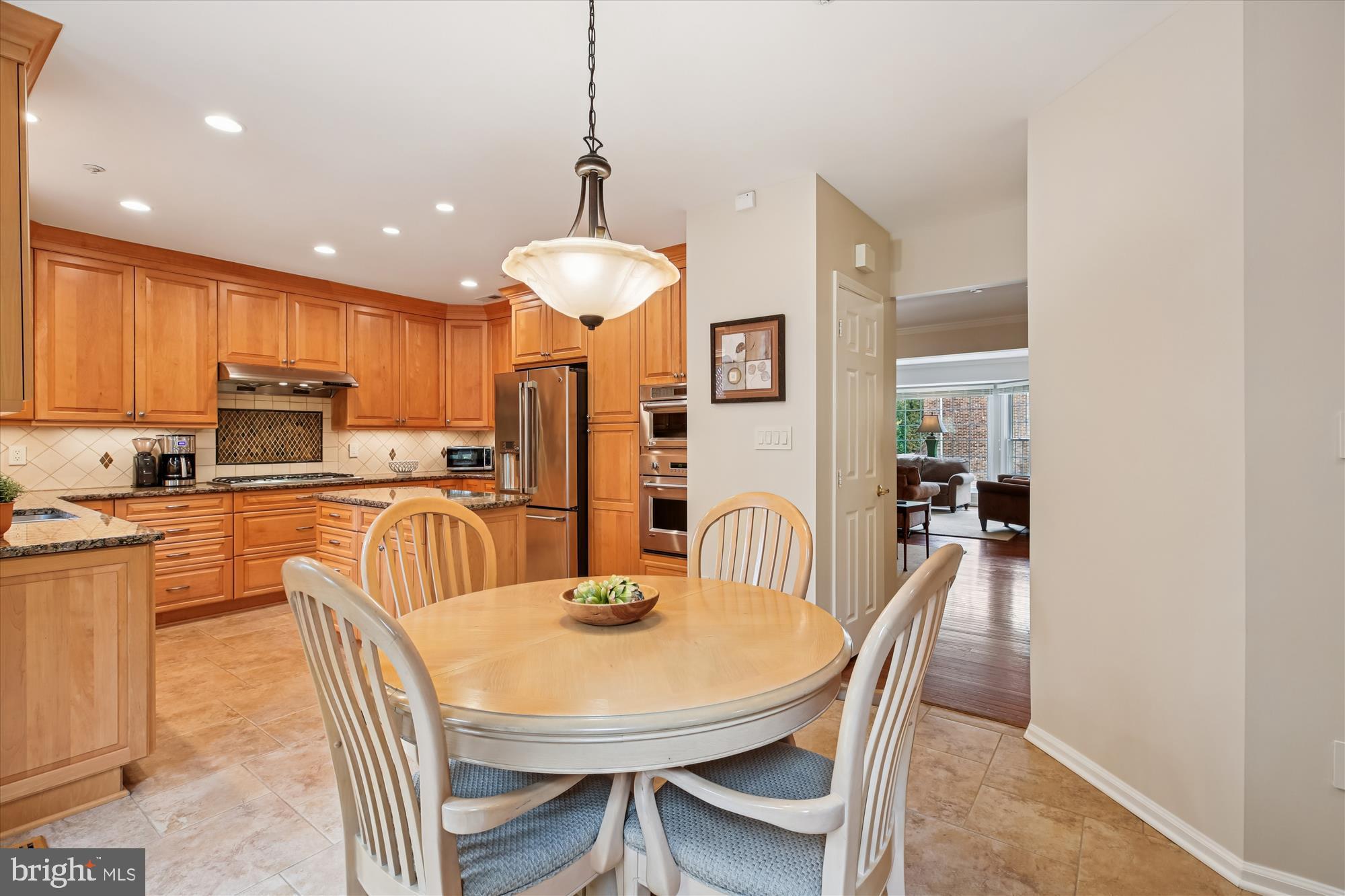 FALLSTONE - Residential