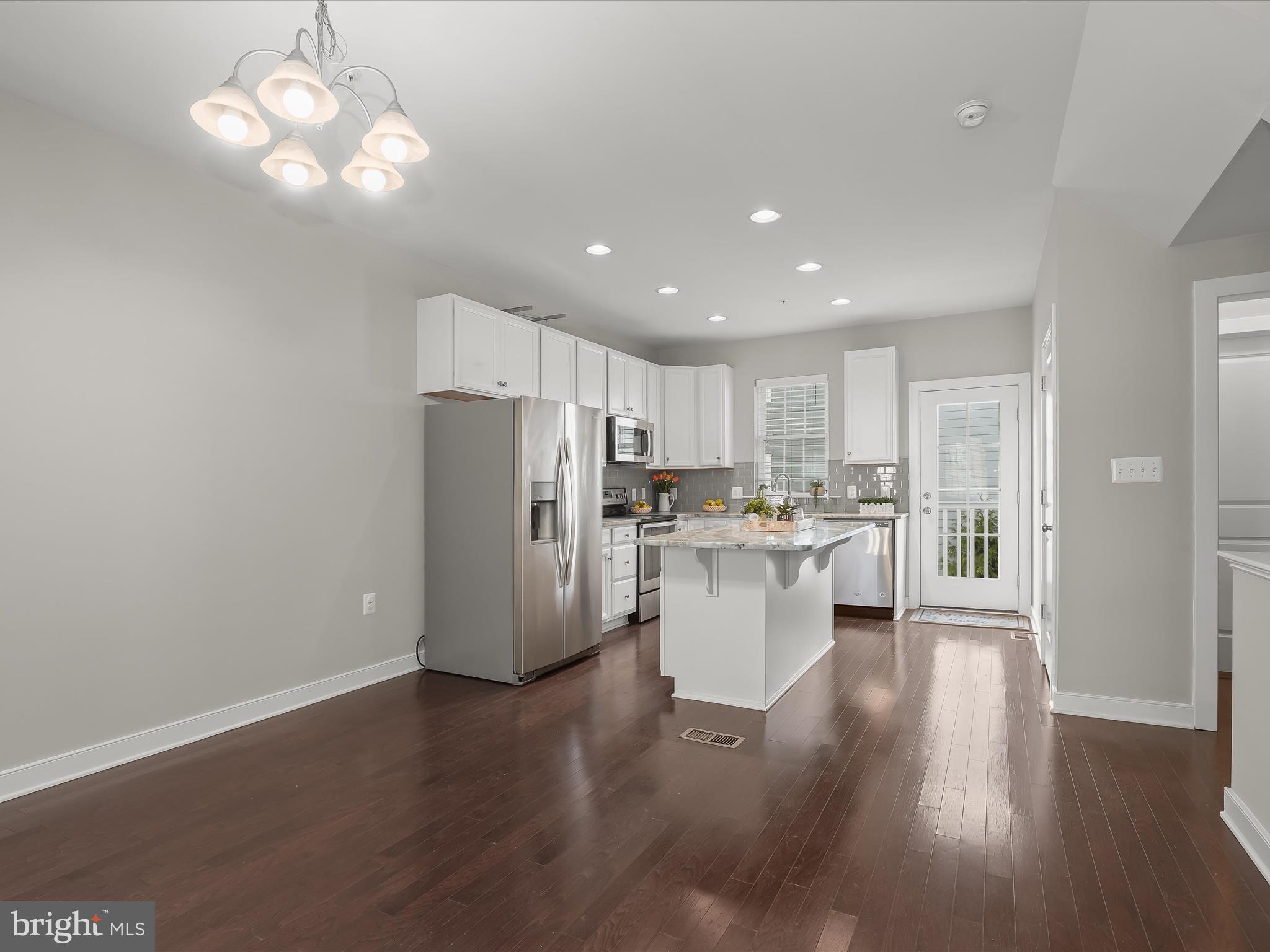 TOWSON - Residential