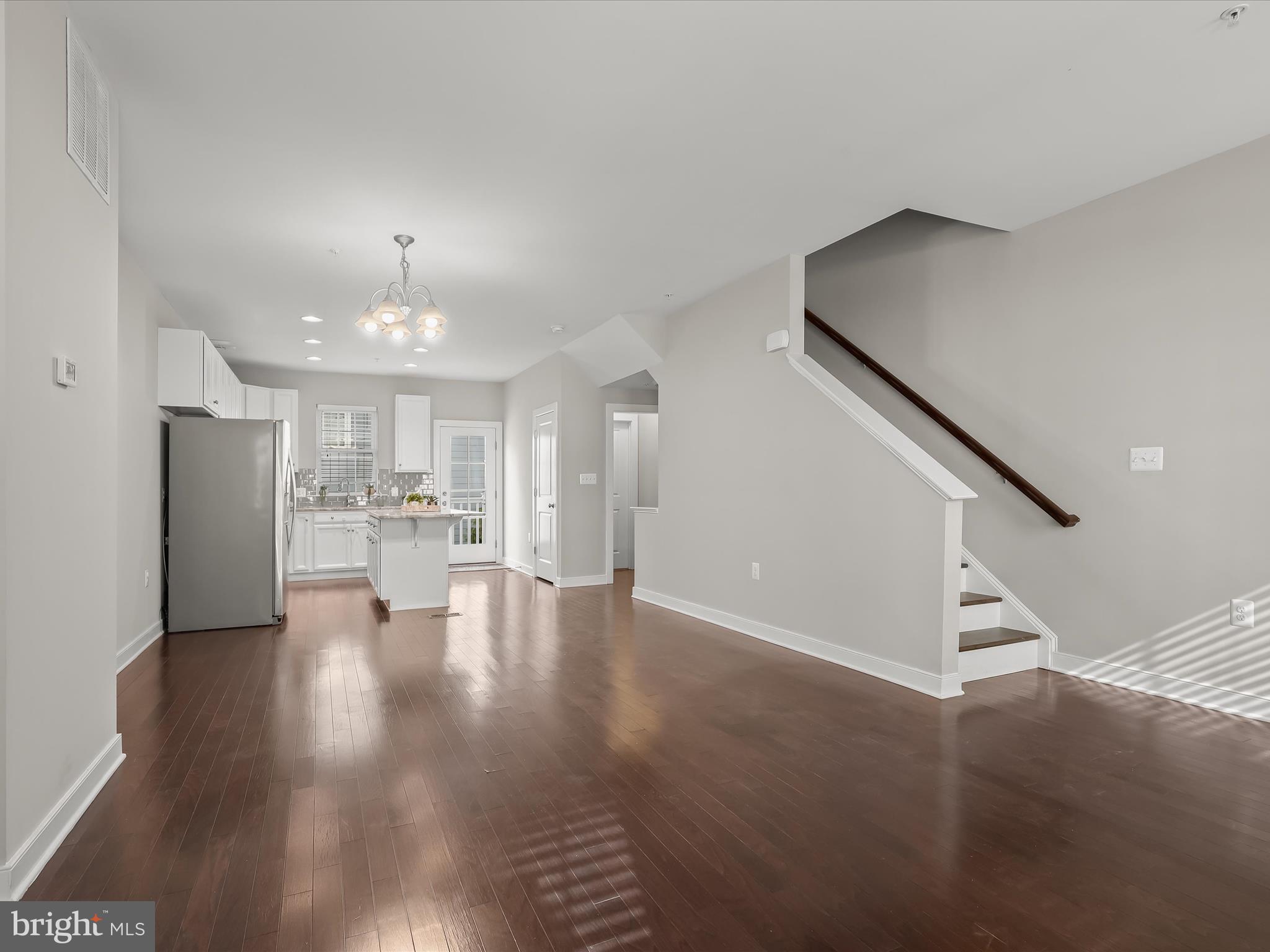 TOWSON - Residential