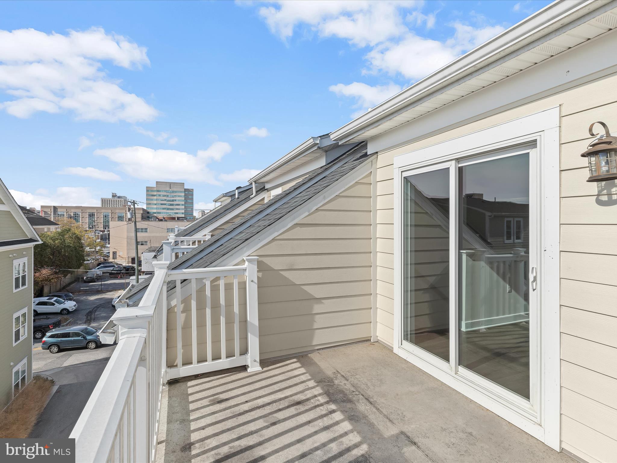 TOWSON - Residential